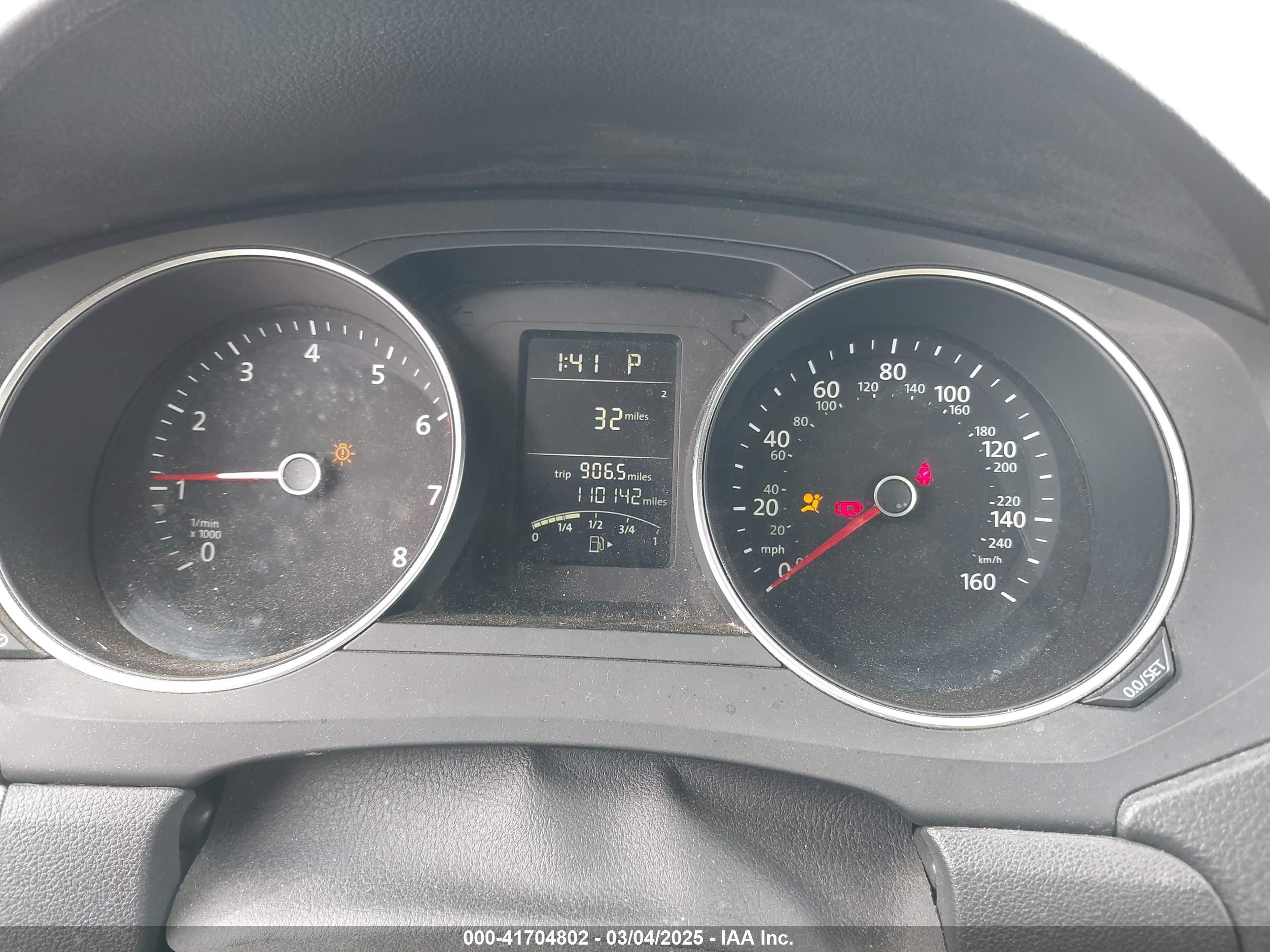 VOLKSWAGEN JETTA image 7