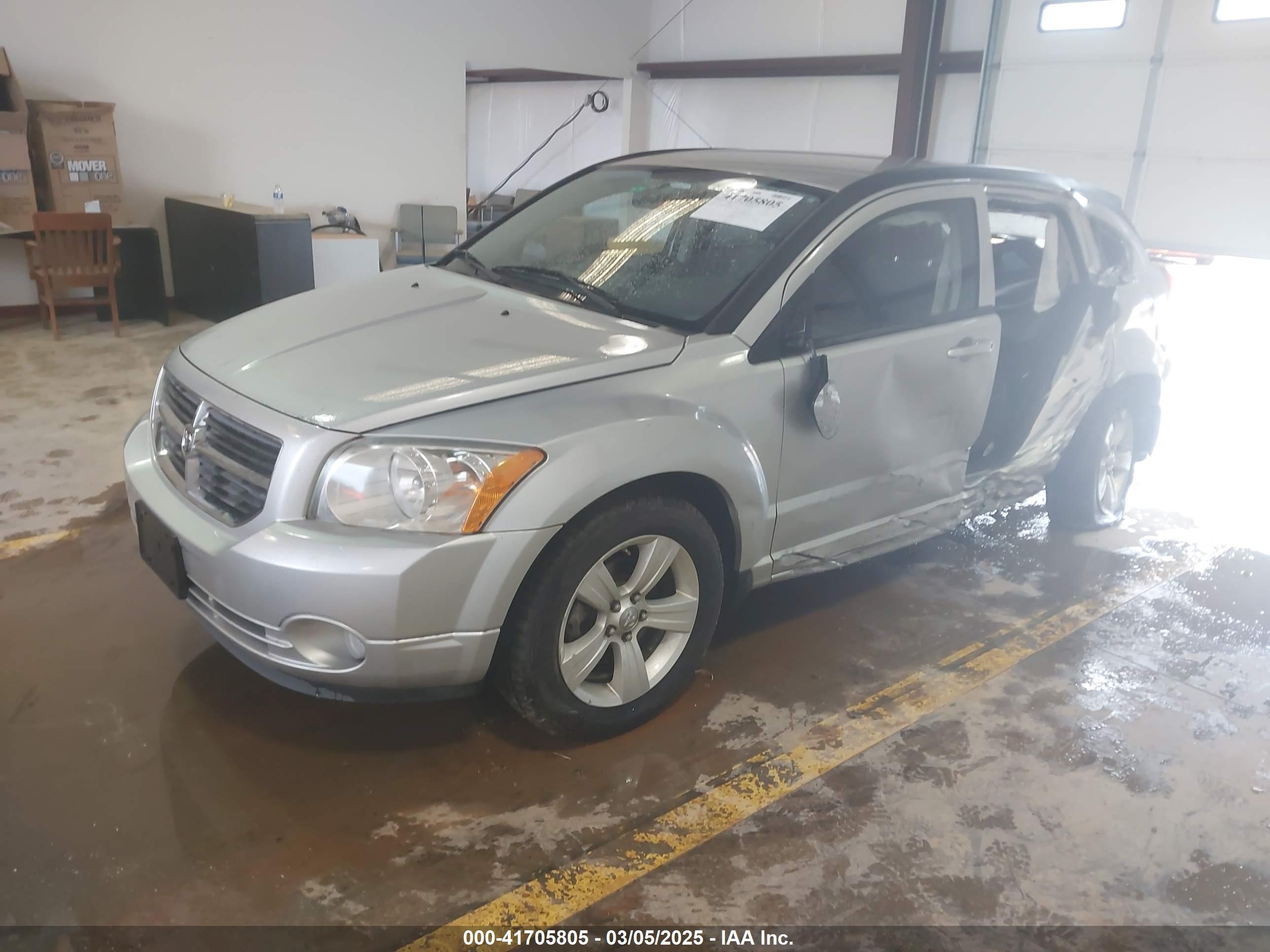 DODGE CALIBER image 2
