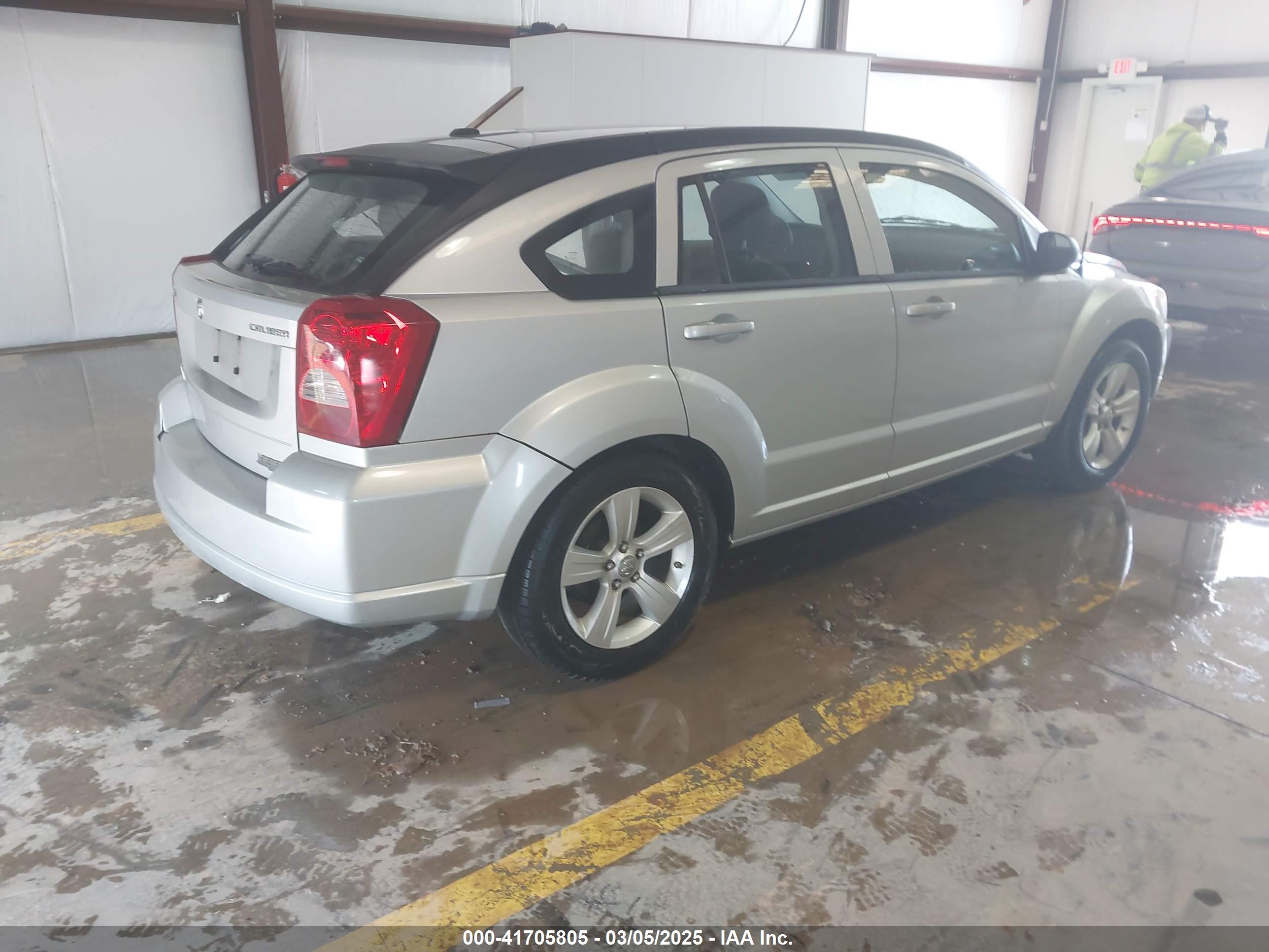 DODGE CALIBER image 4