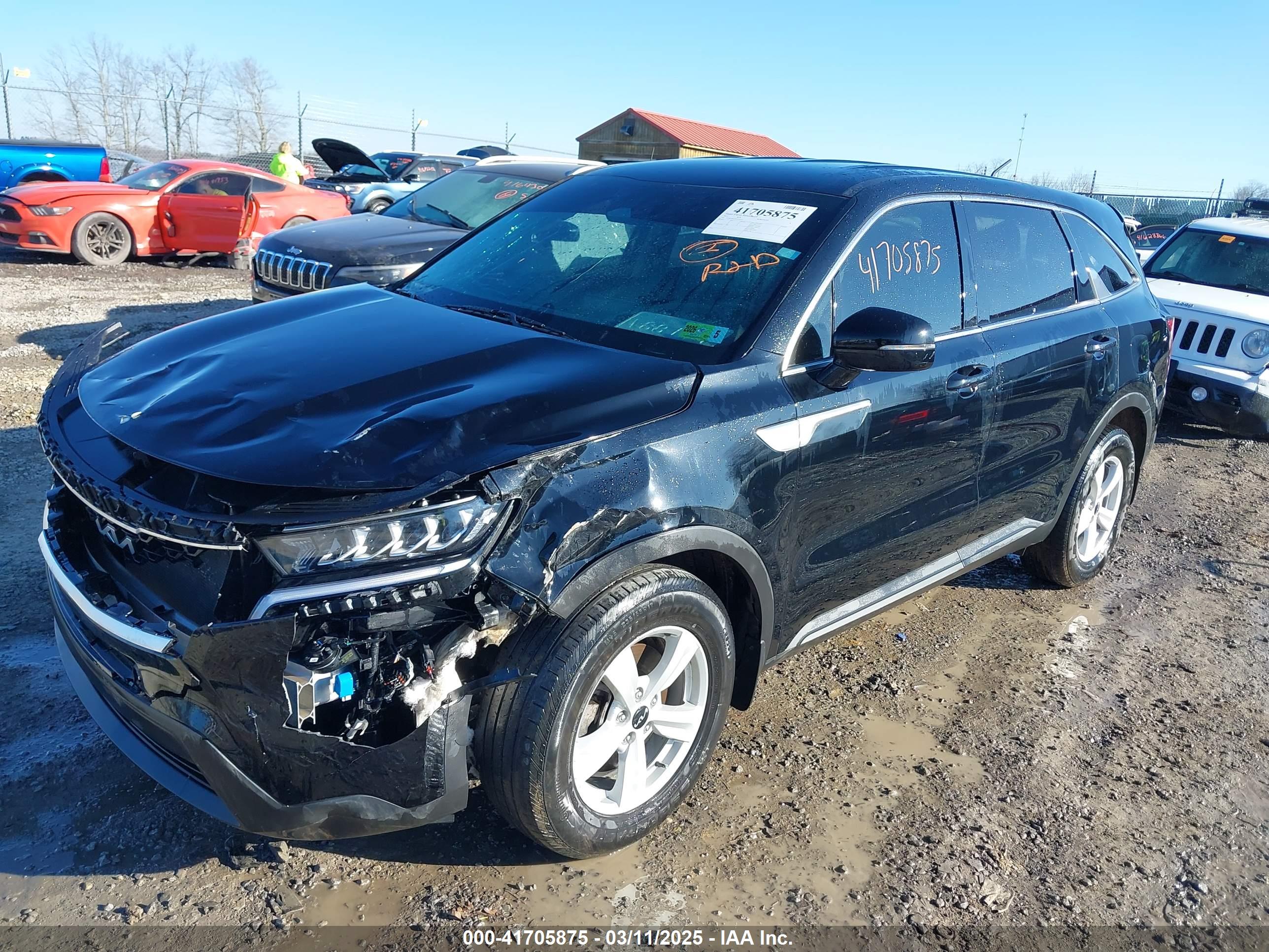 KIA SORENTO image 6