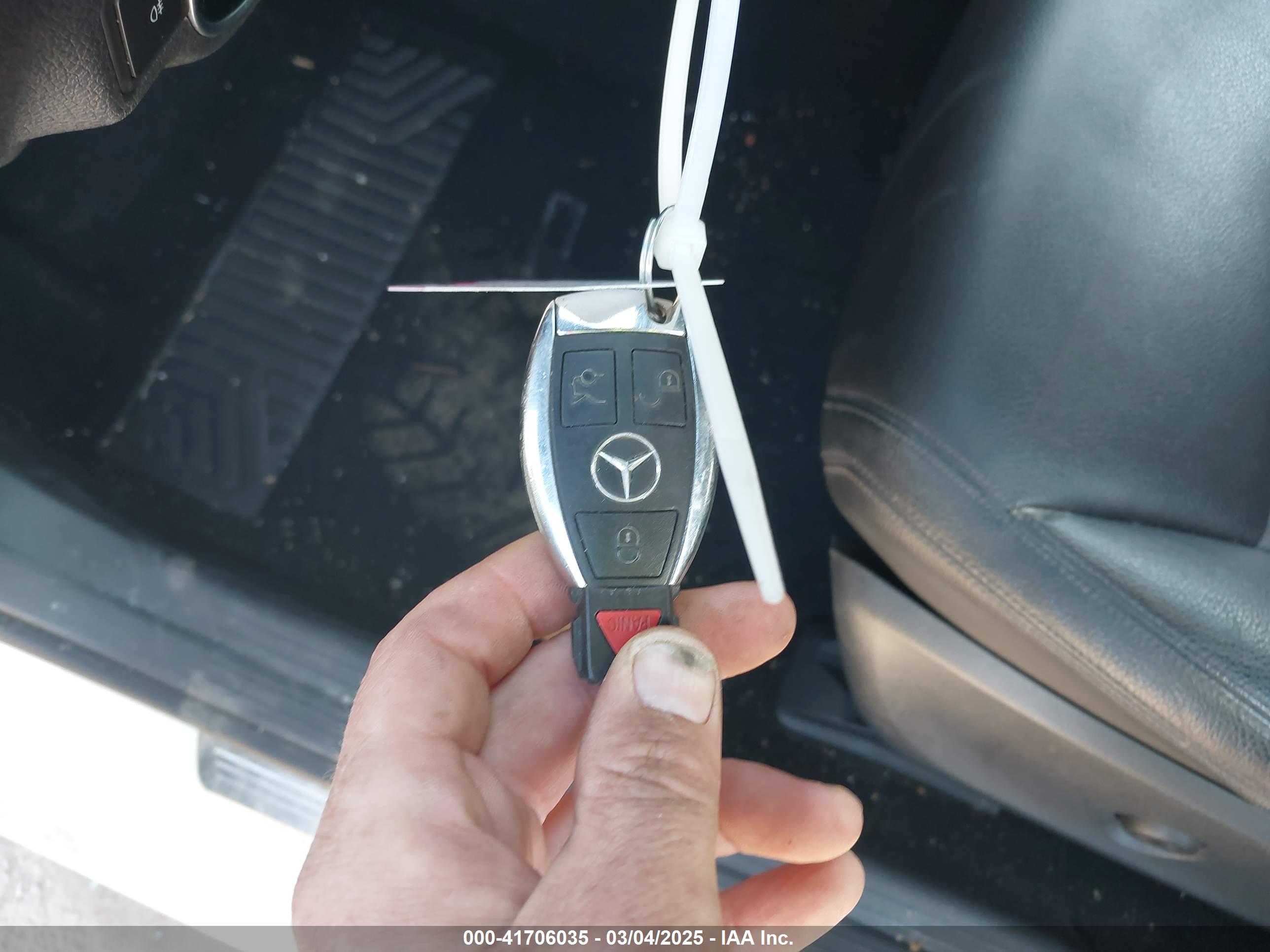 MERCEDES-BENZ CLA image 11