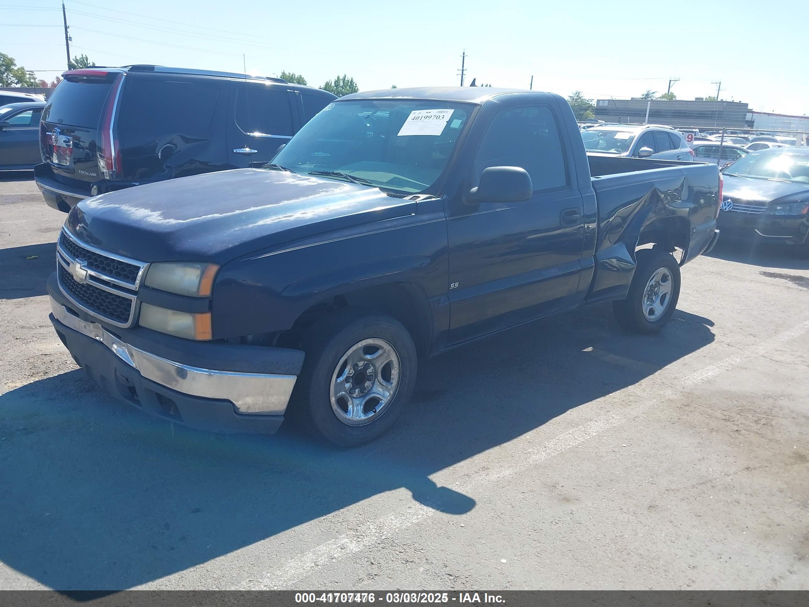 CHEVROLET SILVERADO image 2