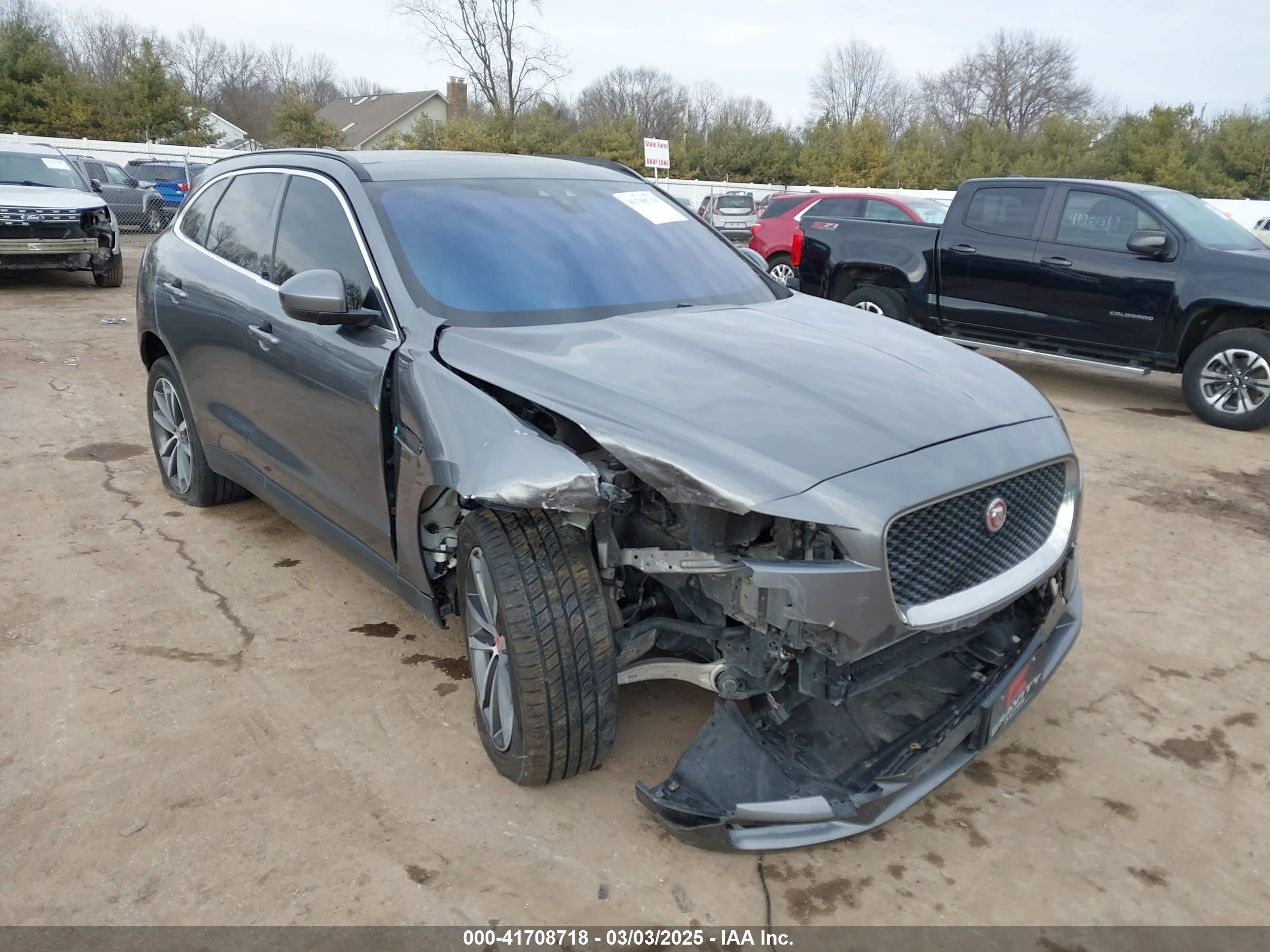 JAGUAR F-PACE image 6