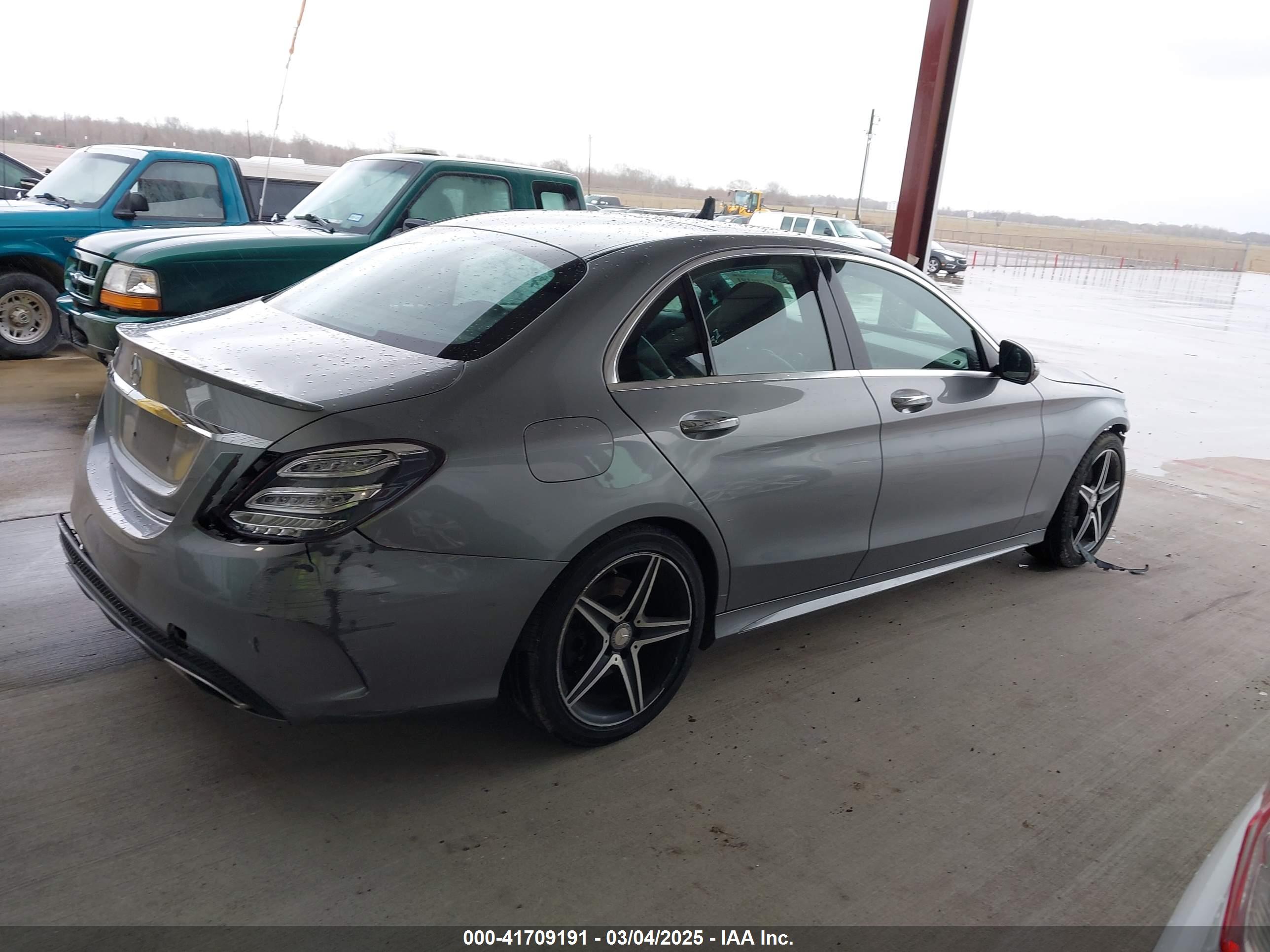 MERCEDES-BENZ C image 4