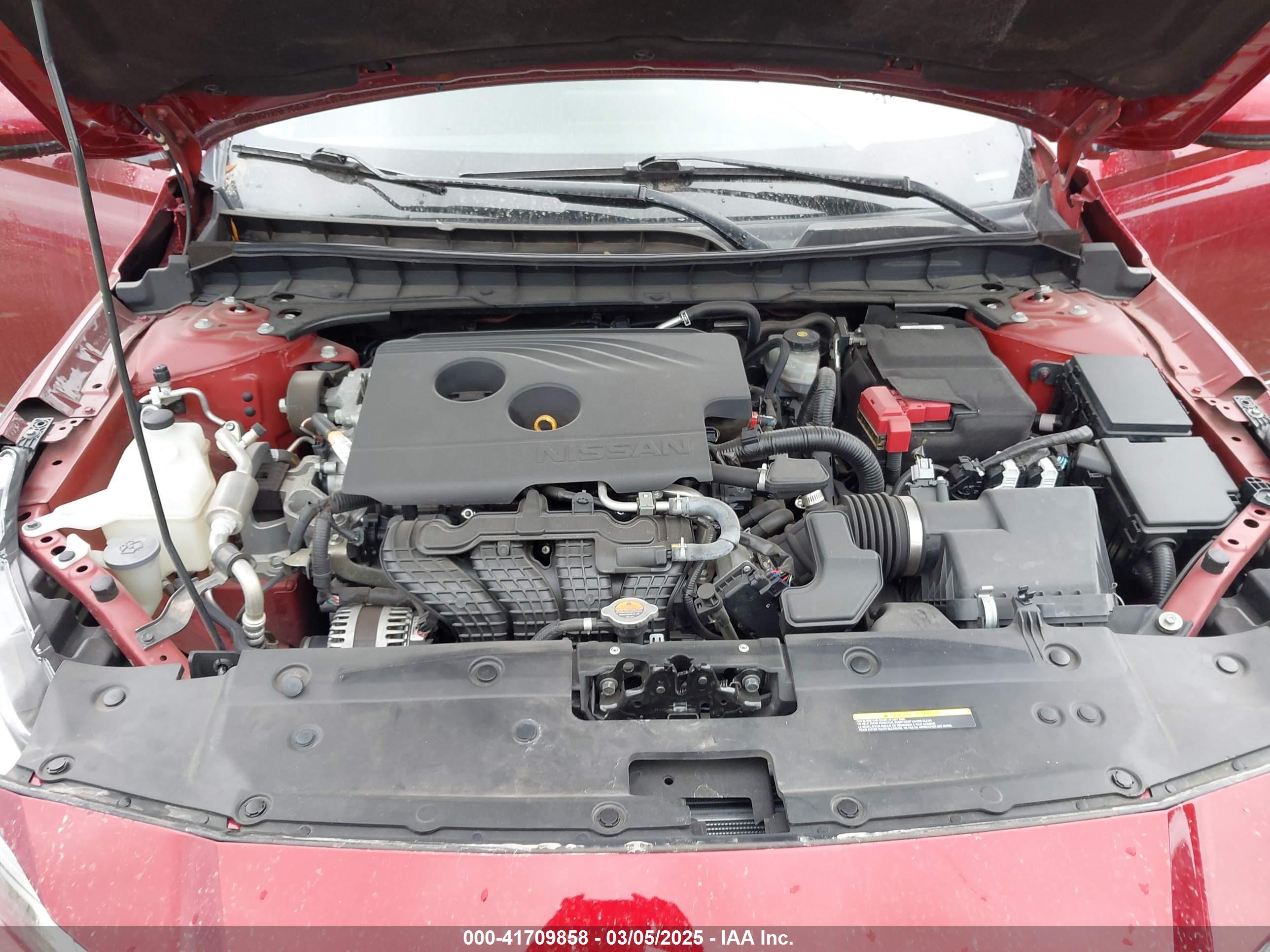 NISSAN ALTIMA image 10