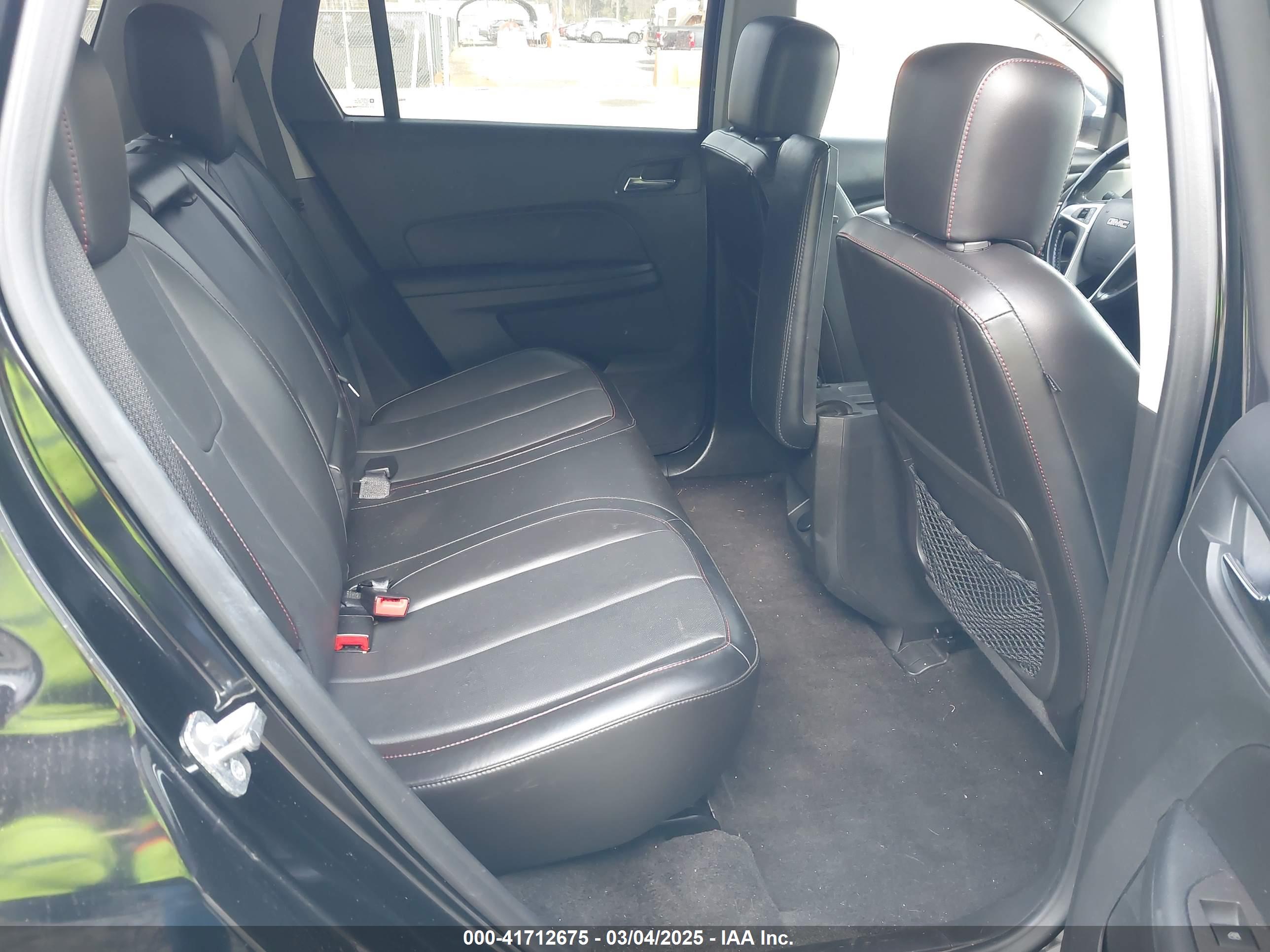GMC TERRAIN image 8