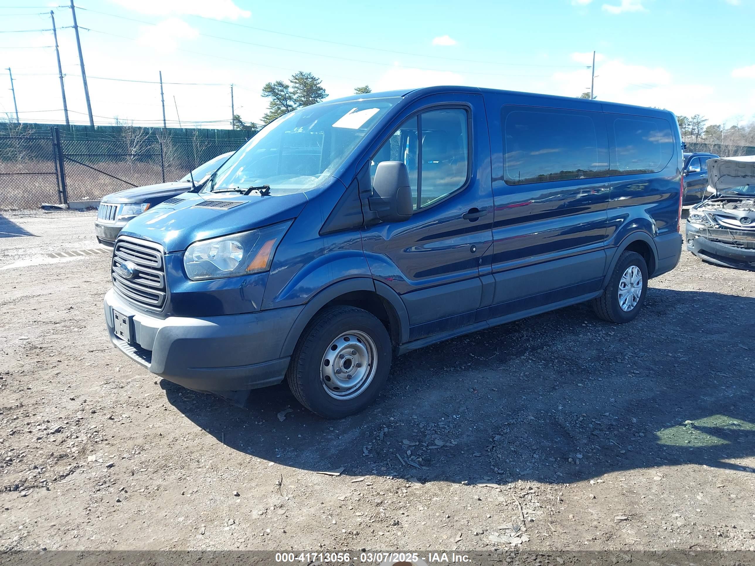 FORD TRANSIT-150 image 2