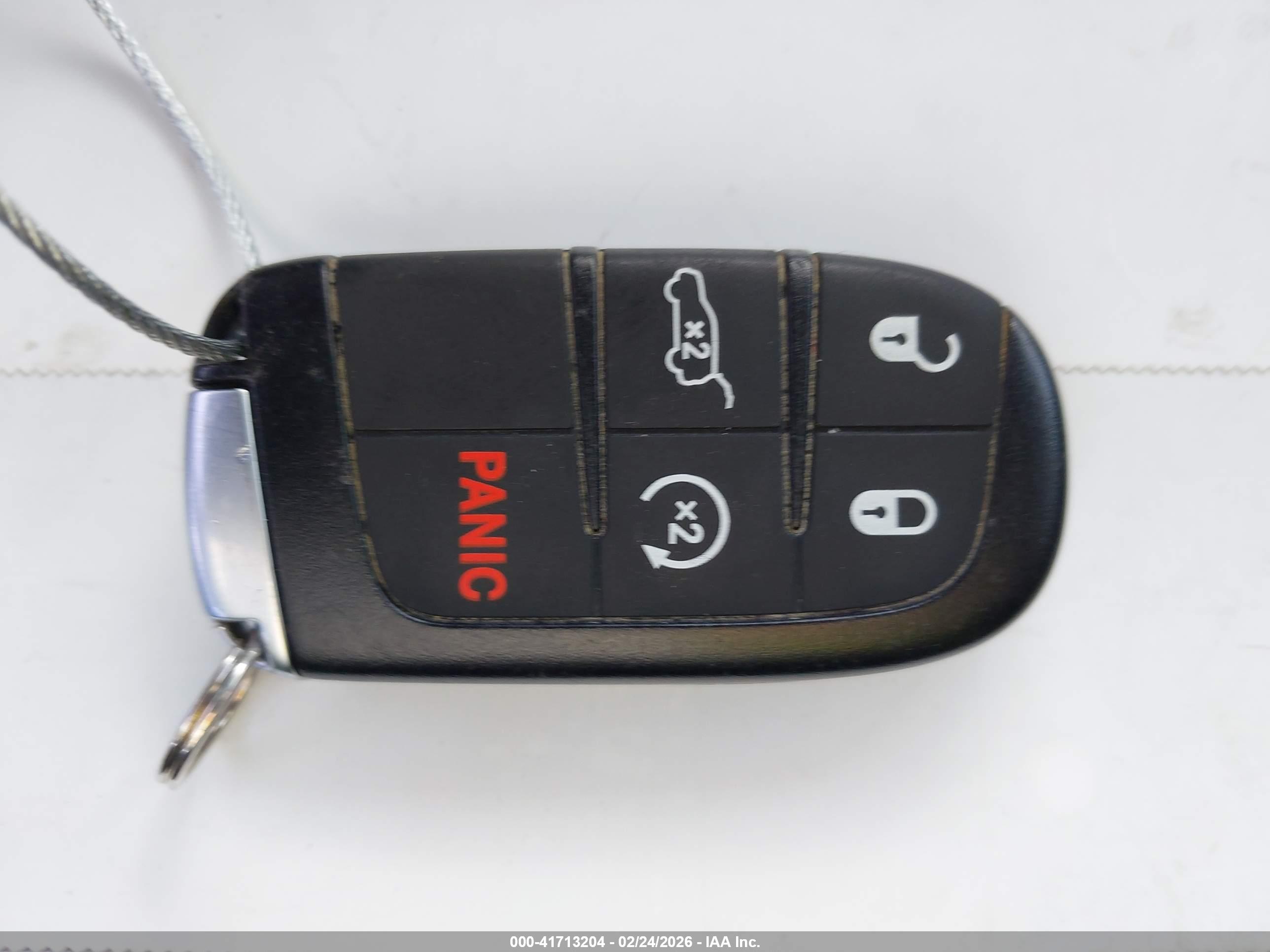 JEEP GRAND image 11