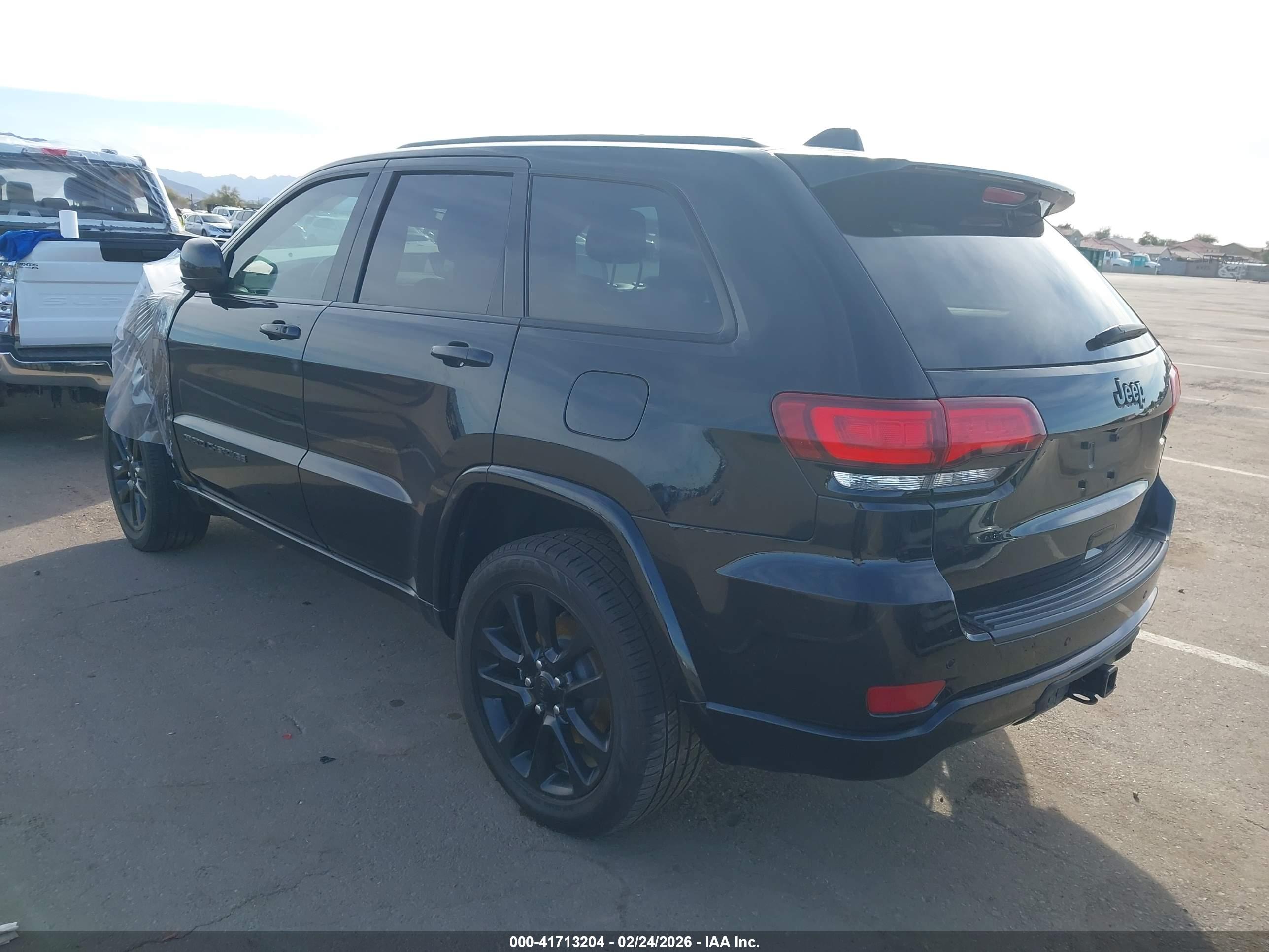 JEEP GRAND image 3