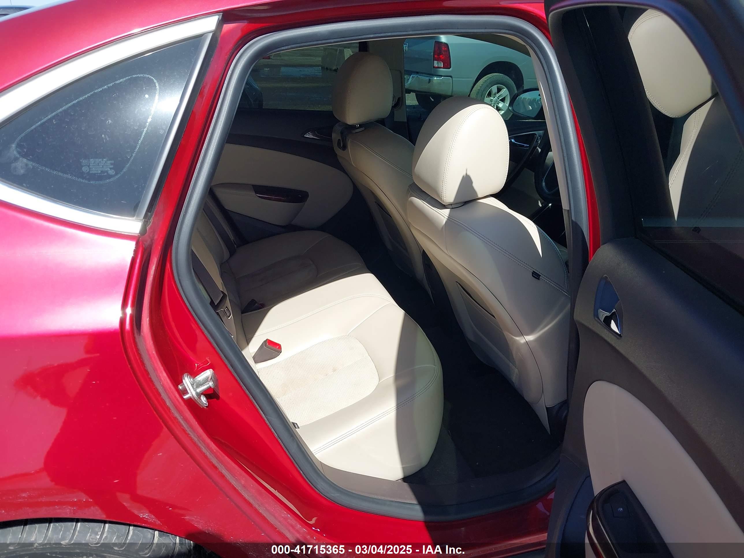 BUICK VERANO image 8