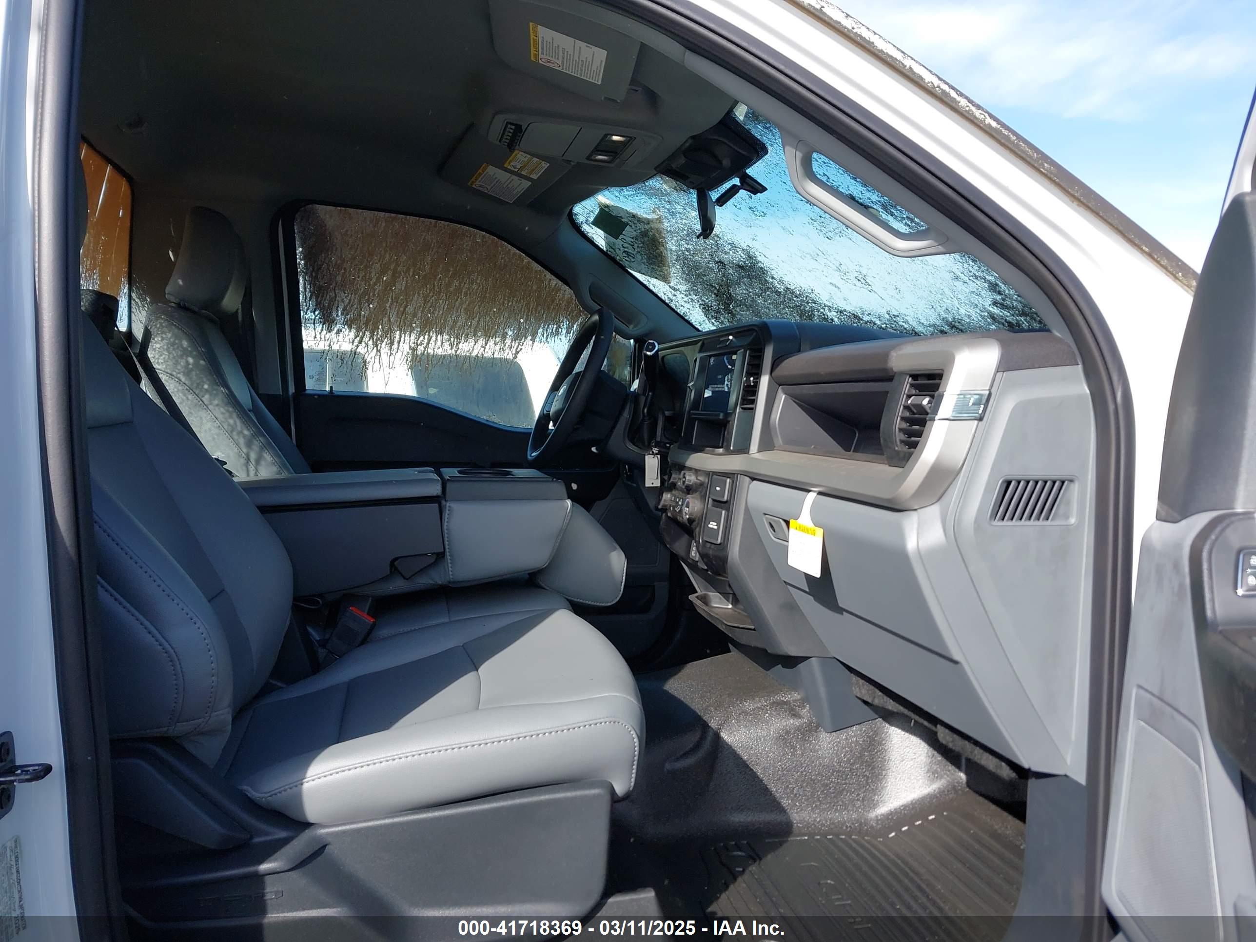 FORD F-250 image 5
