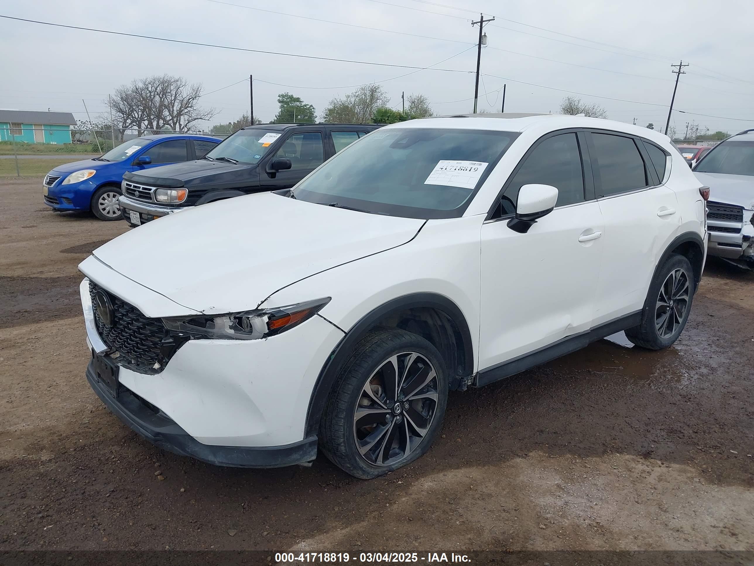 MAZDA CX-5 image 6