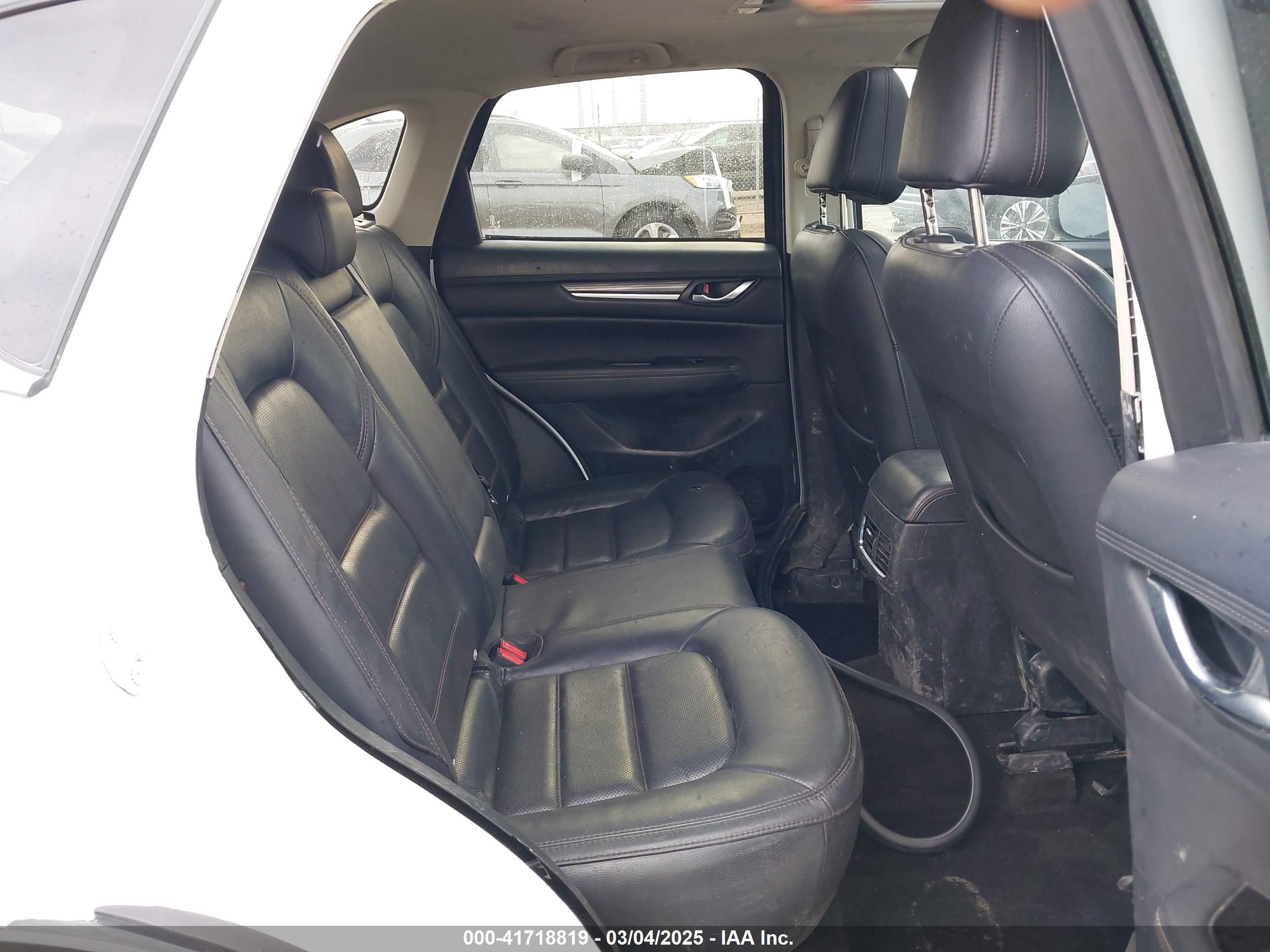 MAZDA CX-5 image 8
