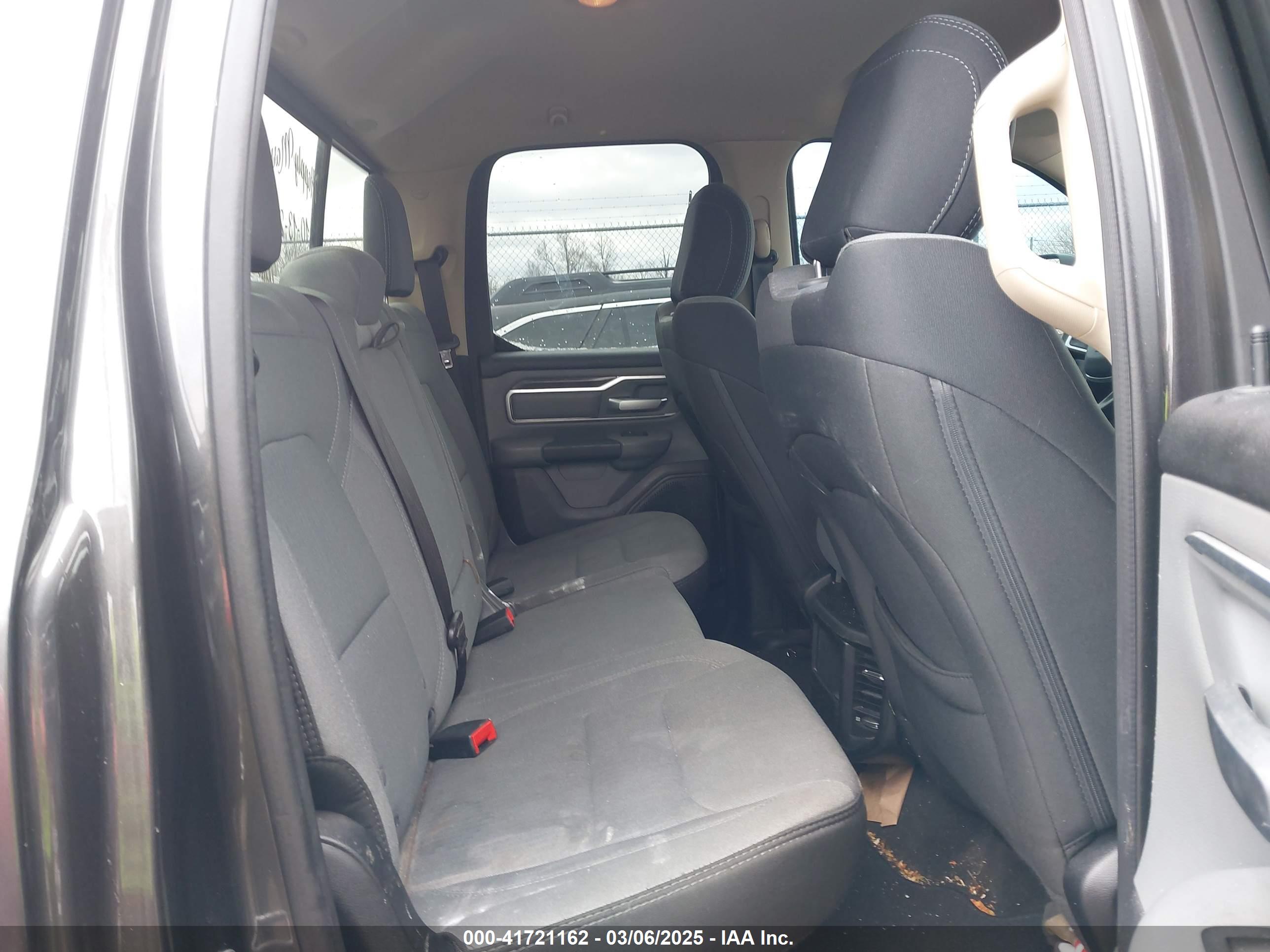 RAM 1500 image 8