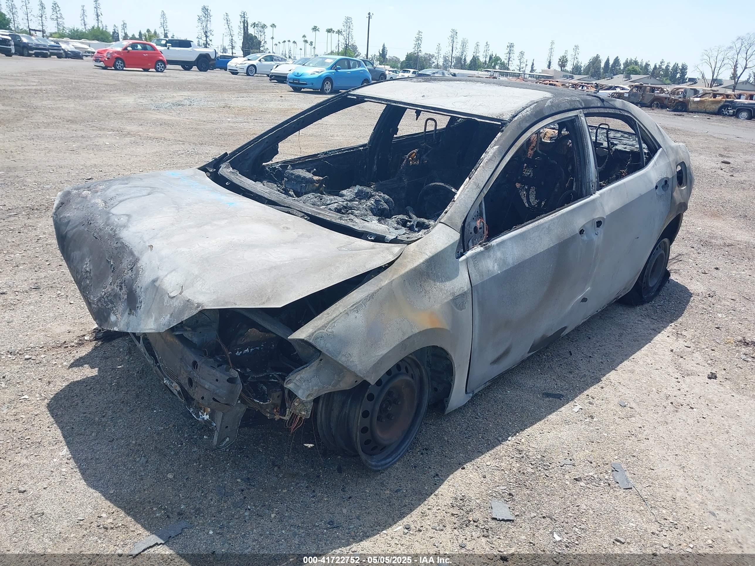 TOYOTA COROLLA image 2