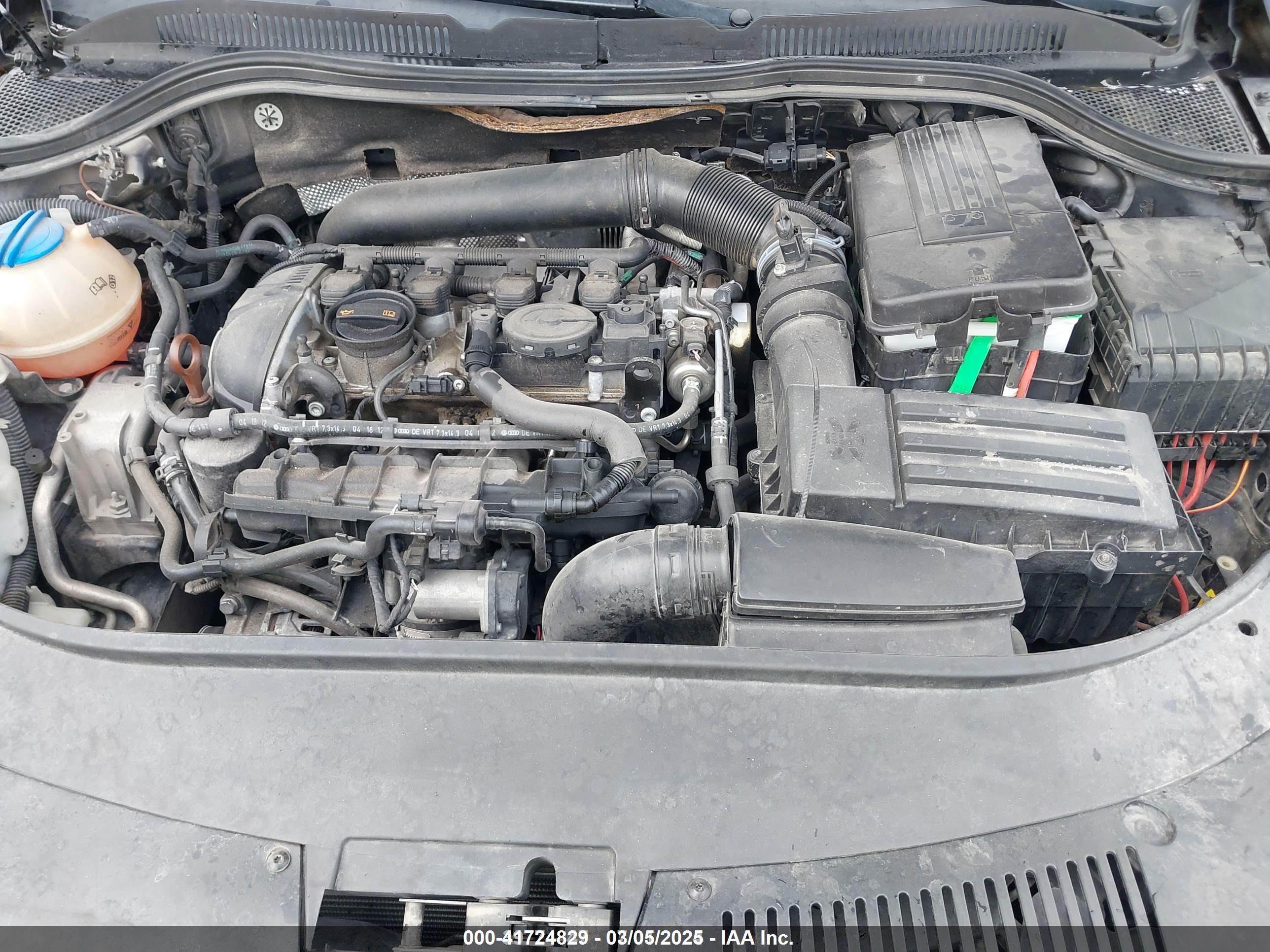 VOLKSWAGEN CC image 10