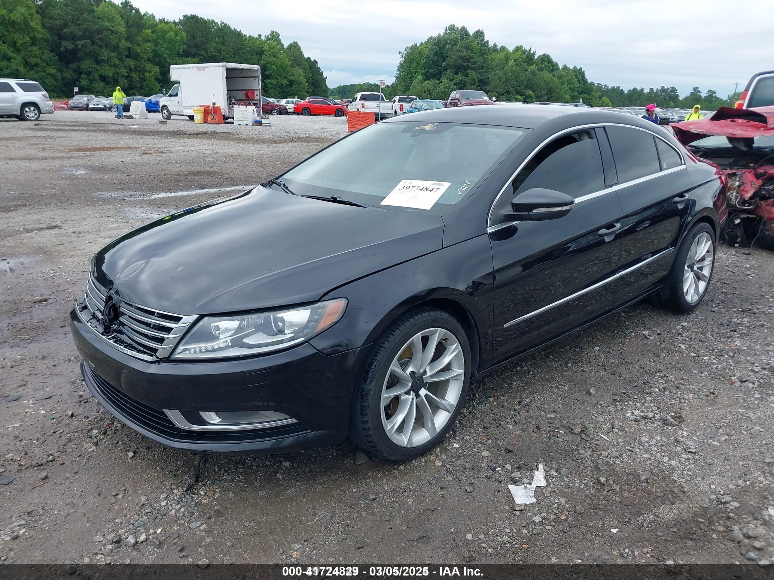 VOLKSWAGEN CC image 2