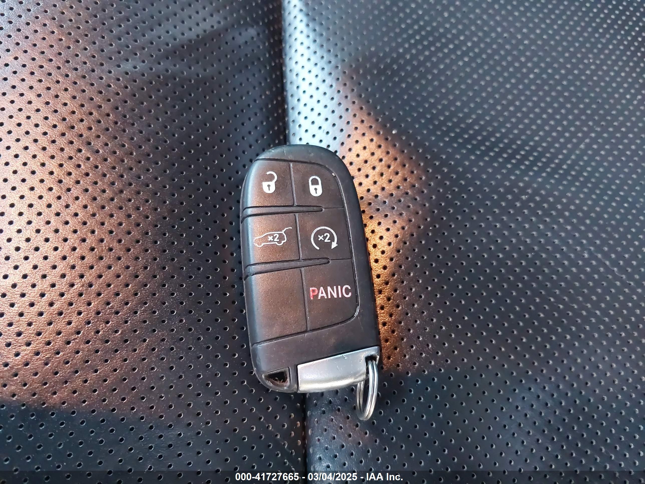 JEEP GRAND image 11