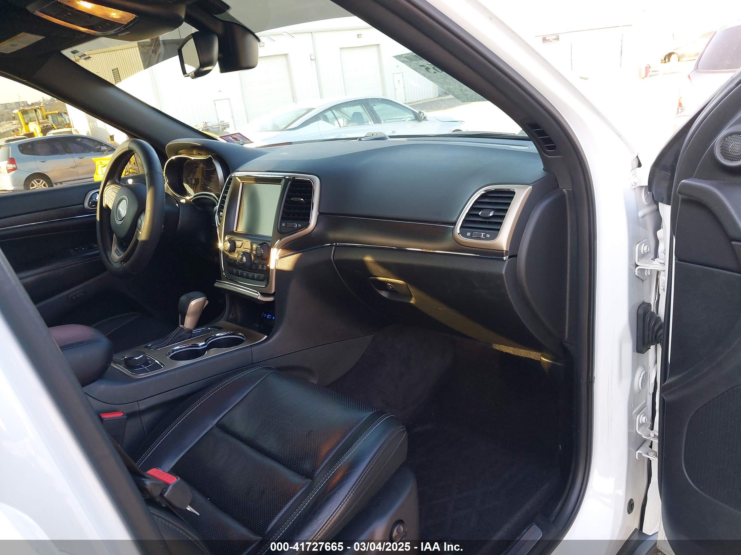 JEEP GRAND image 5