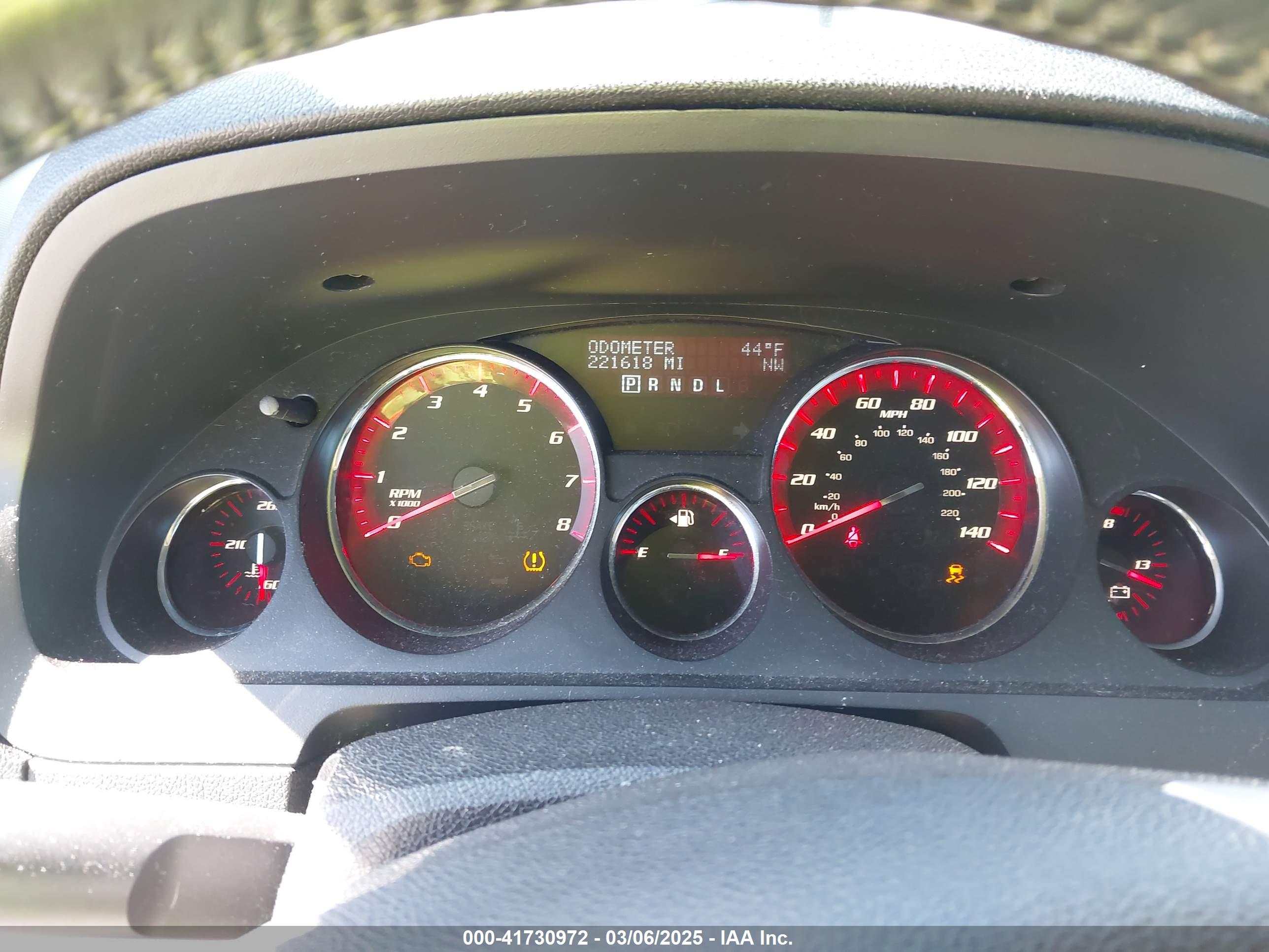 GMC ACADIA image 7