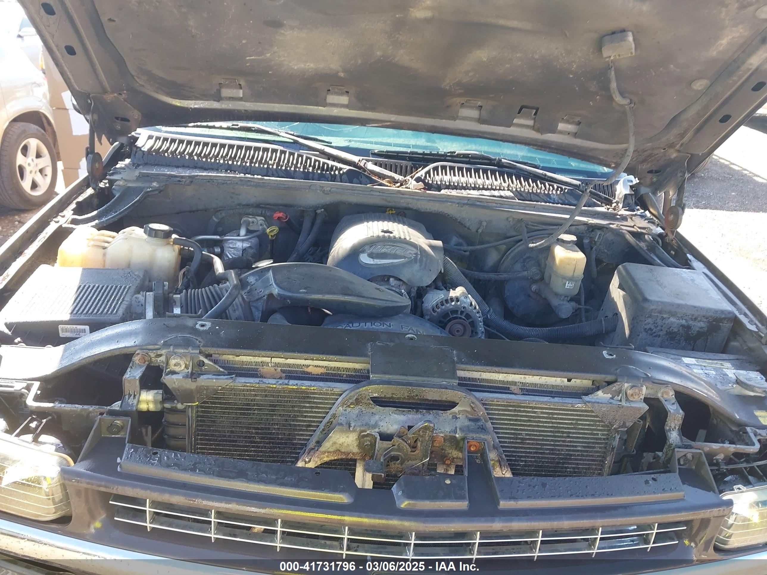 CHEVROLET SILVERADO image 10