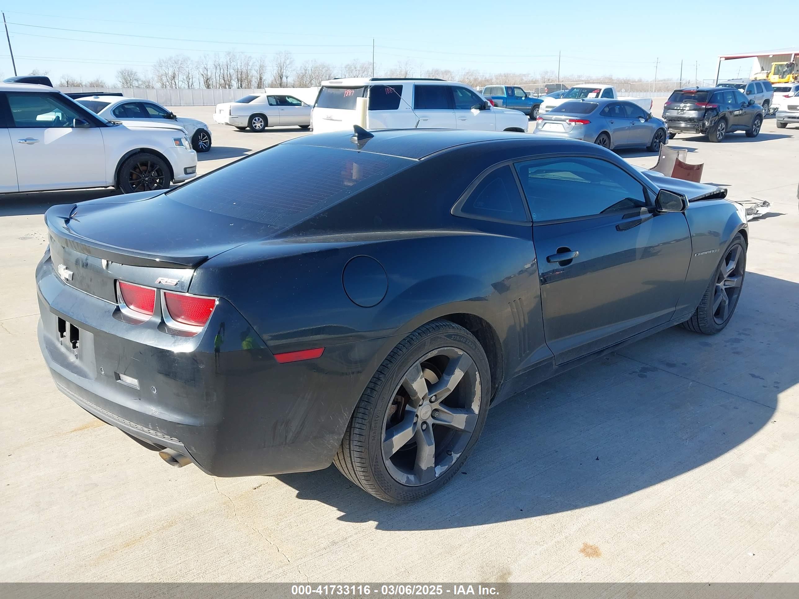 CHEVROLET CAMARO image 4
