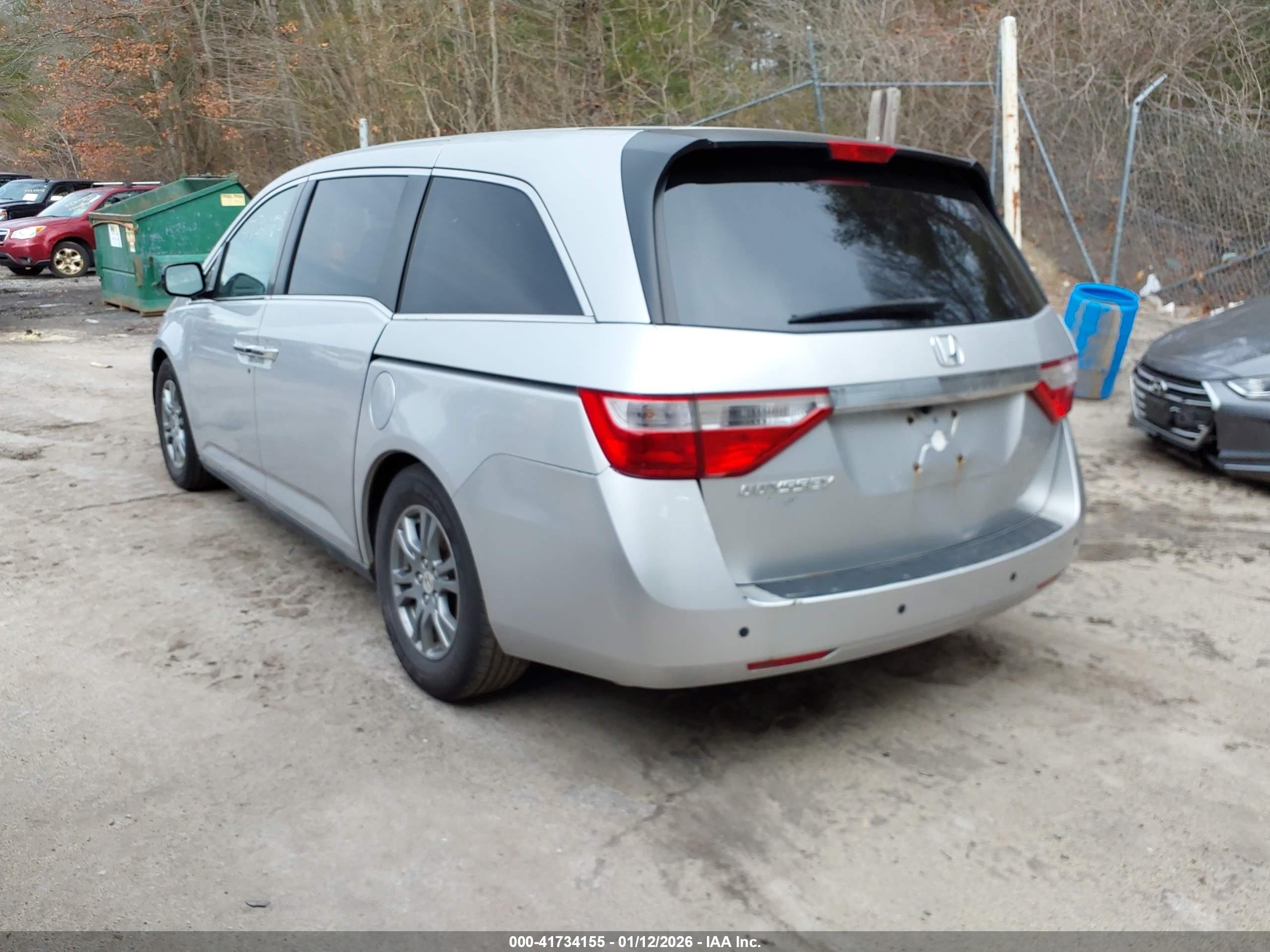 HONDA ODYSSEY image 3