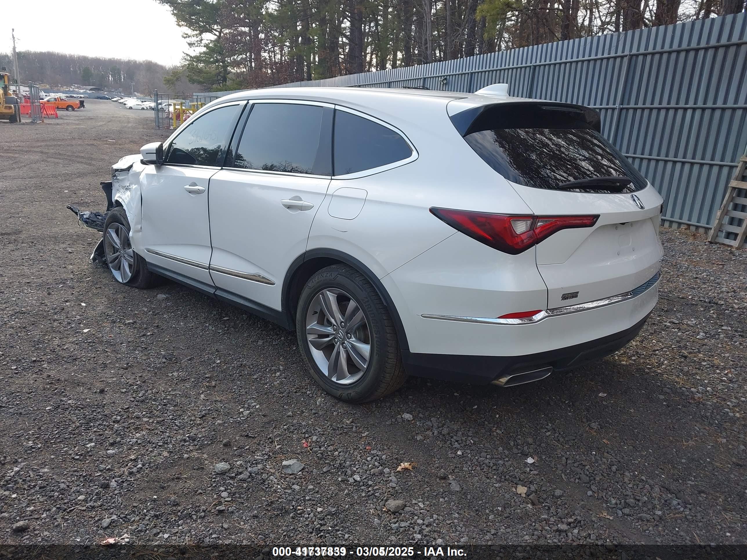 ACURA MDX image 3
