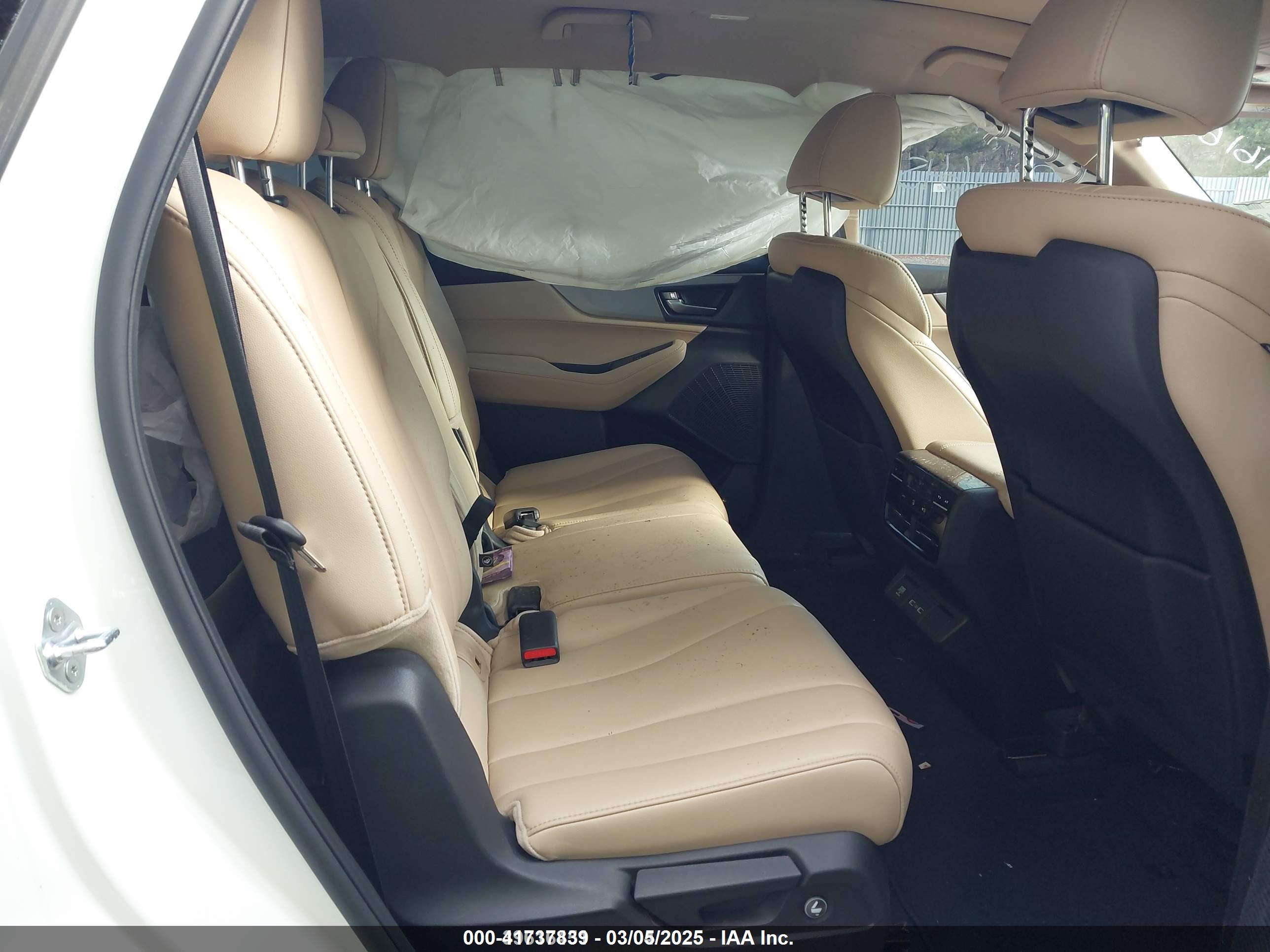 ACURA MDX image 8
