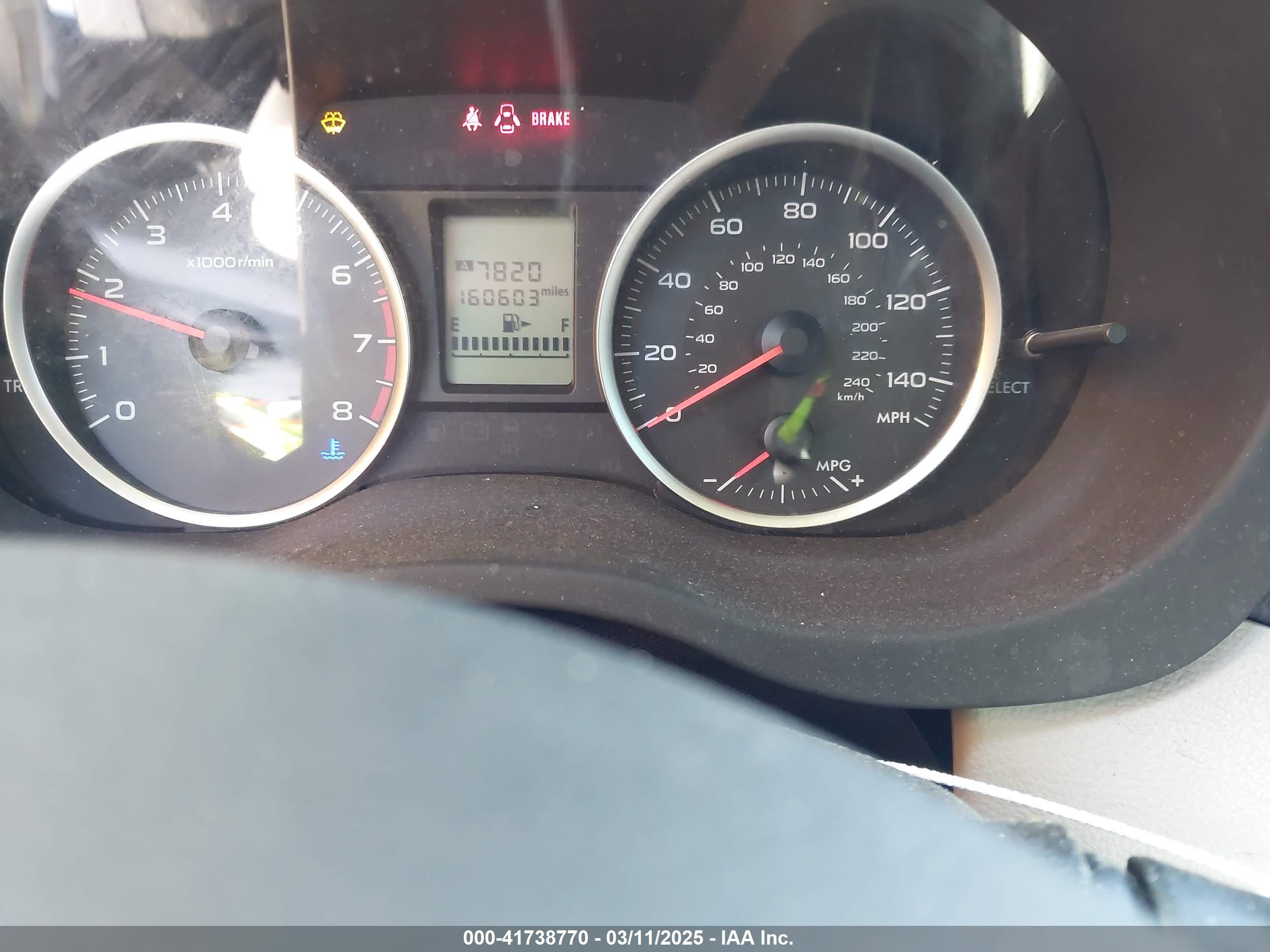 SUBARU FORESTER image 7