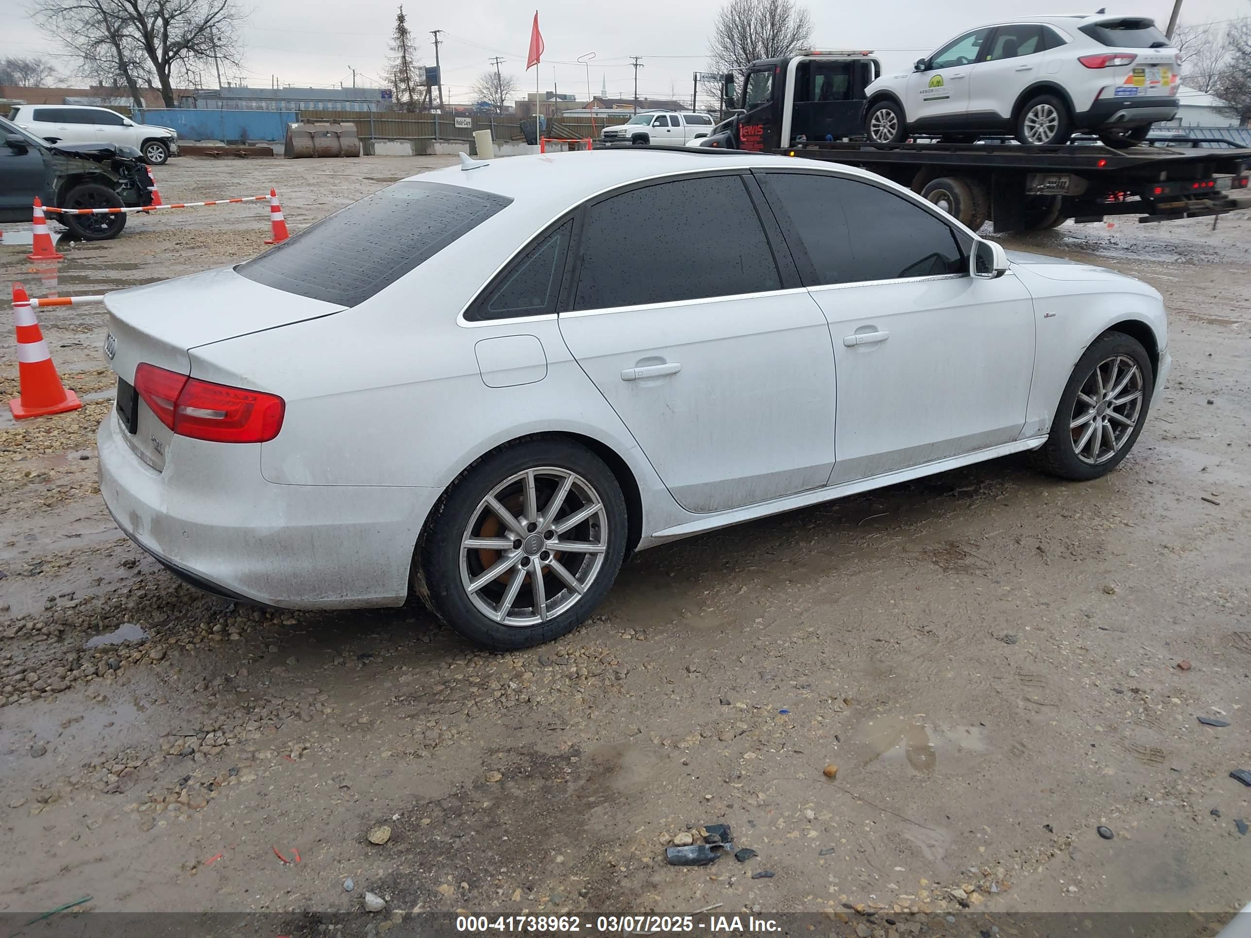 AUDI A4 image 4