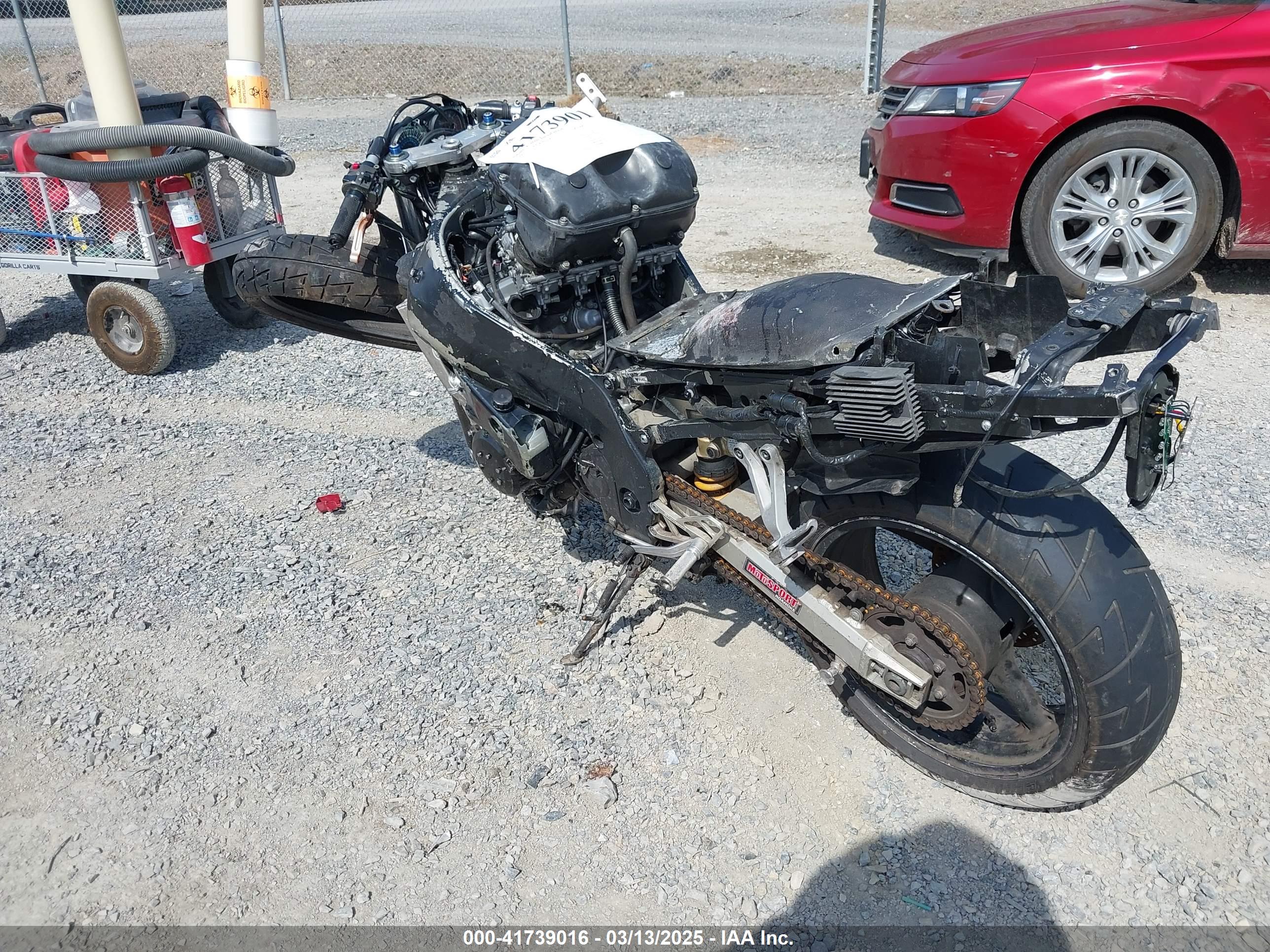 KAWASAKI ZX900 image 3
