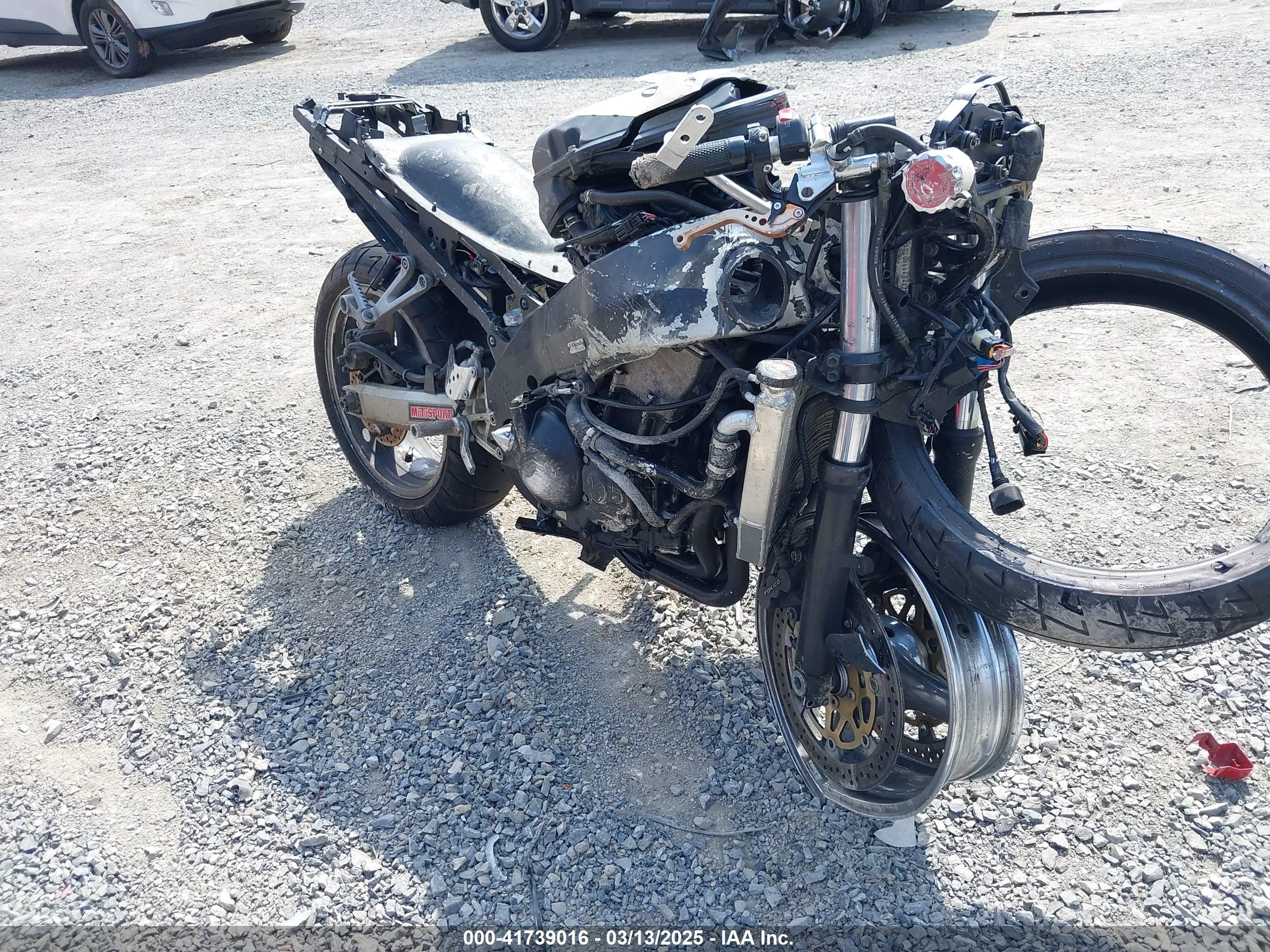 KAWASAKI ZX900 image 8