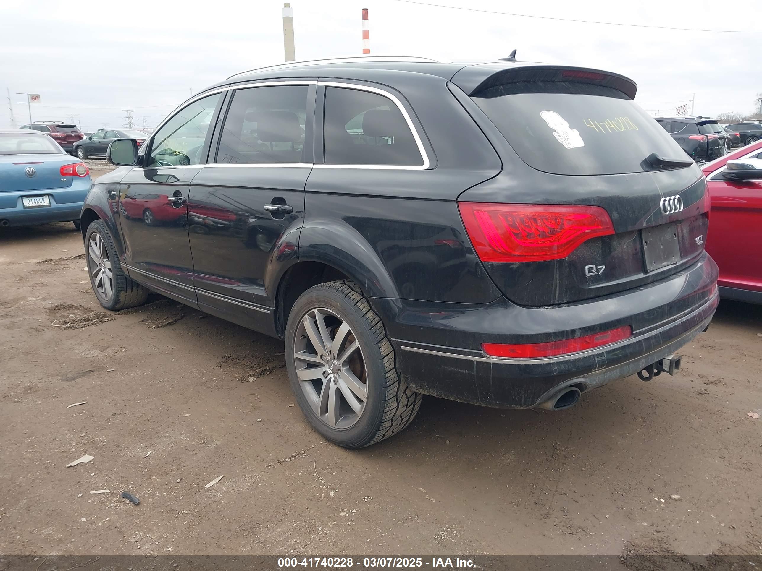 AUDI Q7 image 3