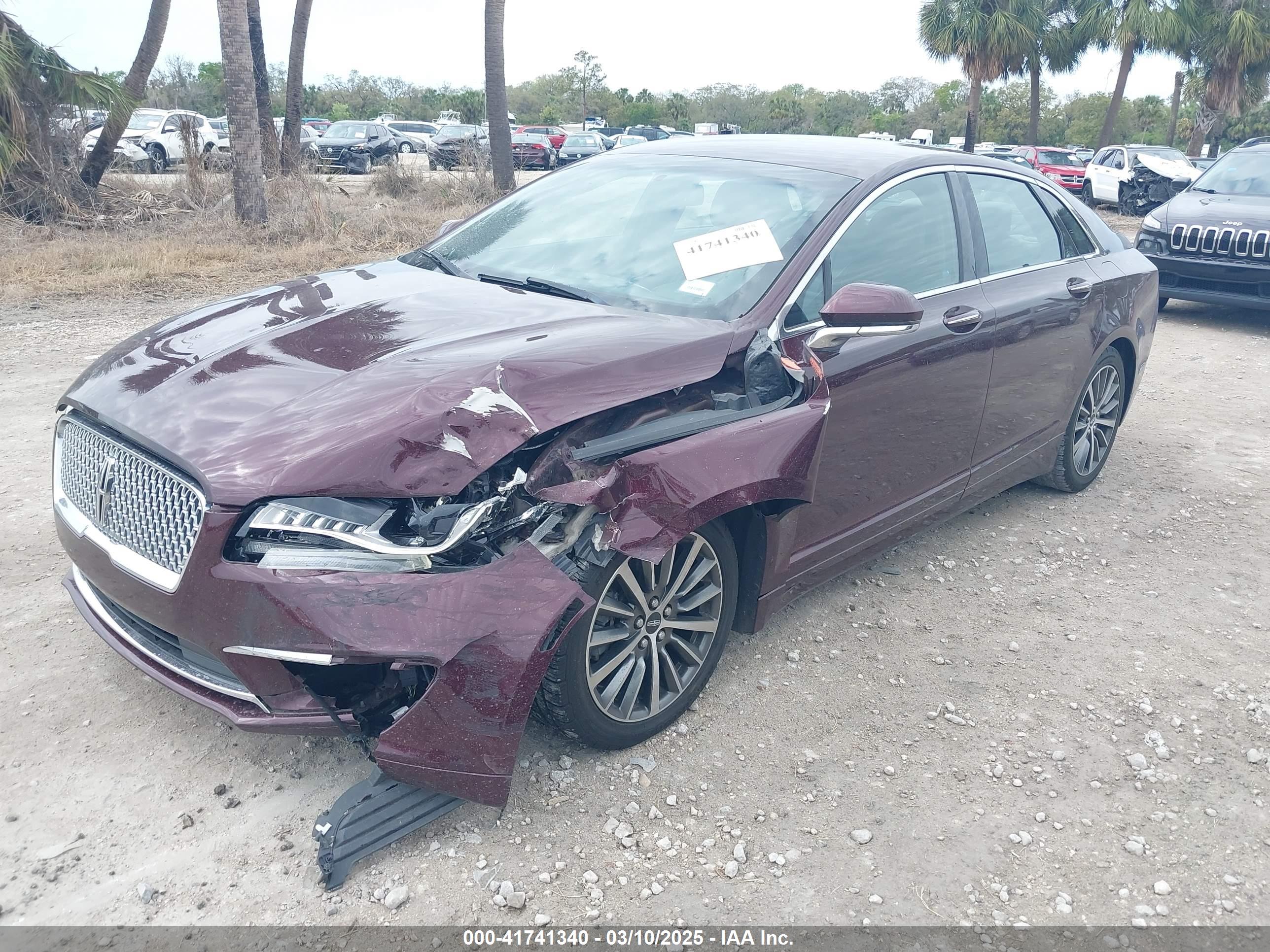 LINCOLN MKZ image 2
