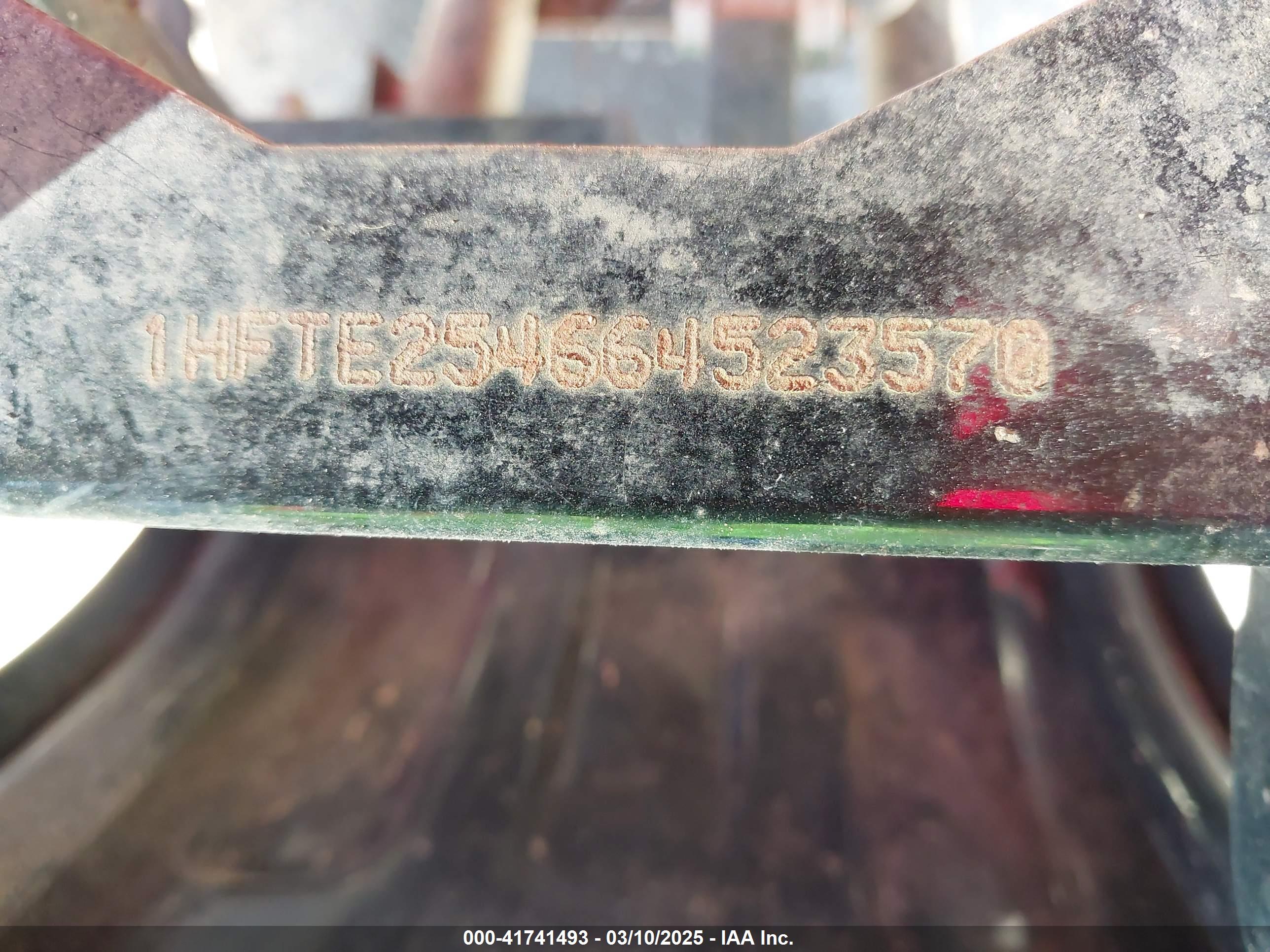 HONDA TRX350 image 10