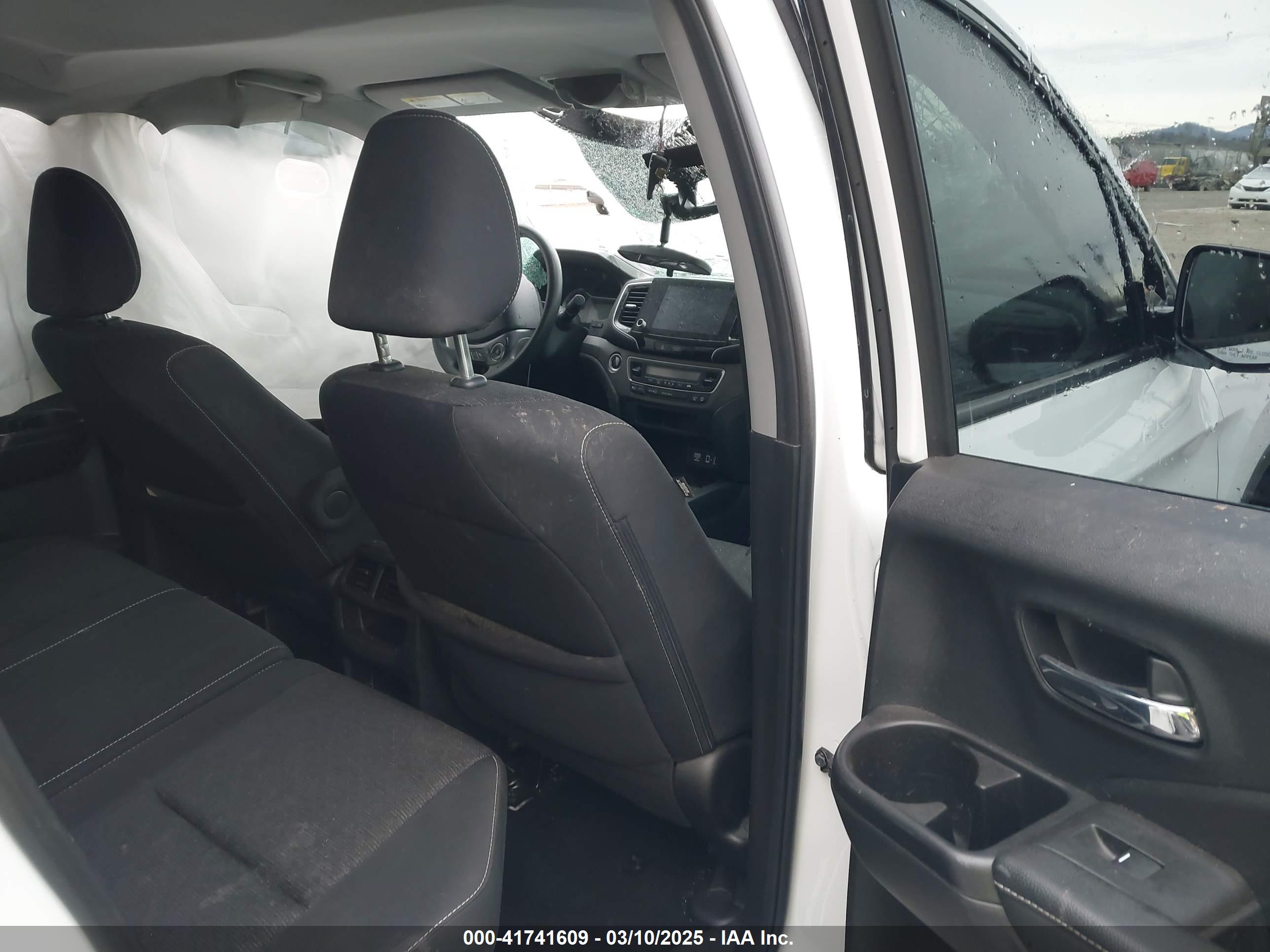 HONDA RIDGELINE image 8