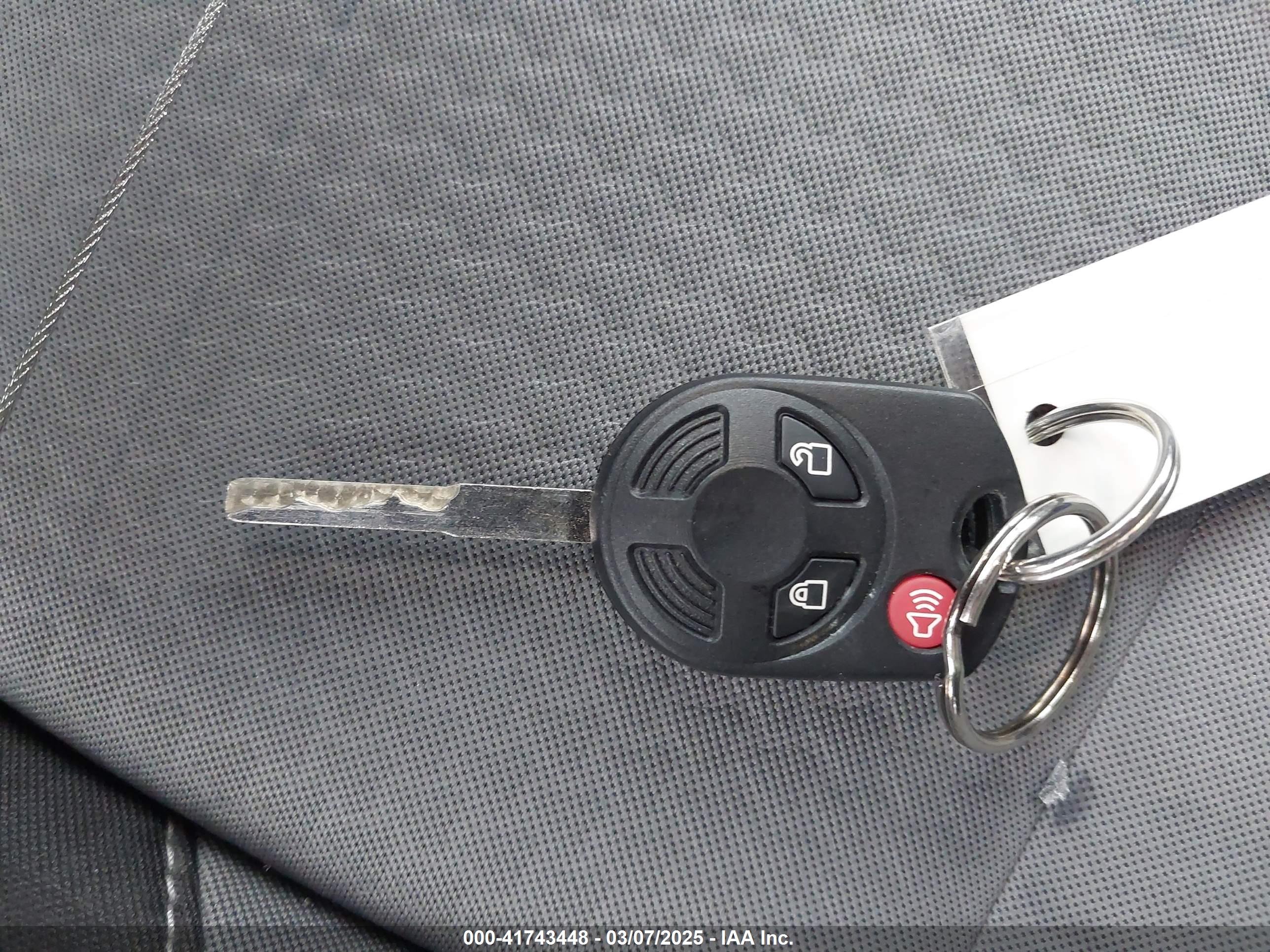 FORD ESCAPE image 11