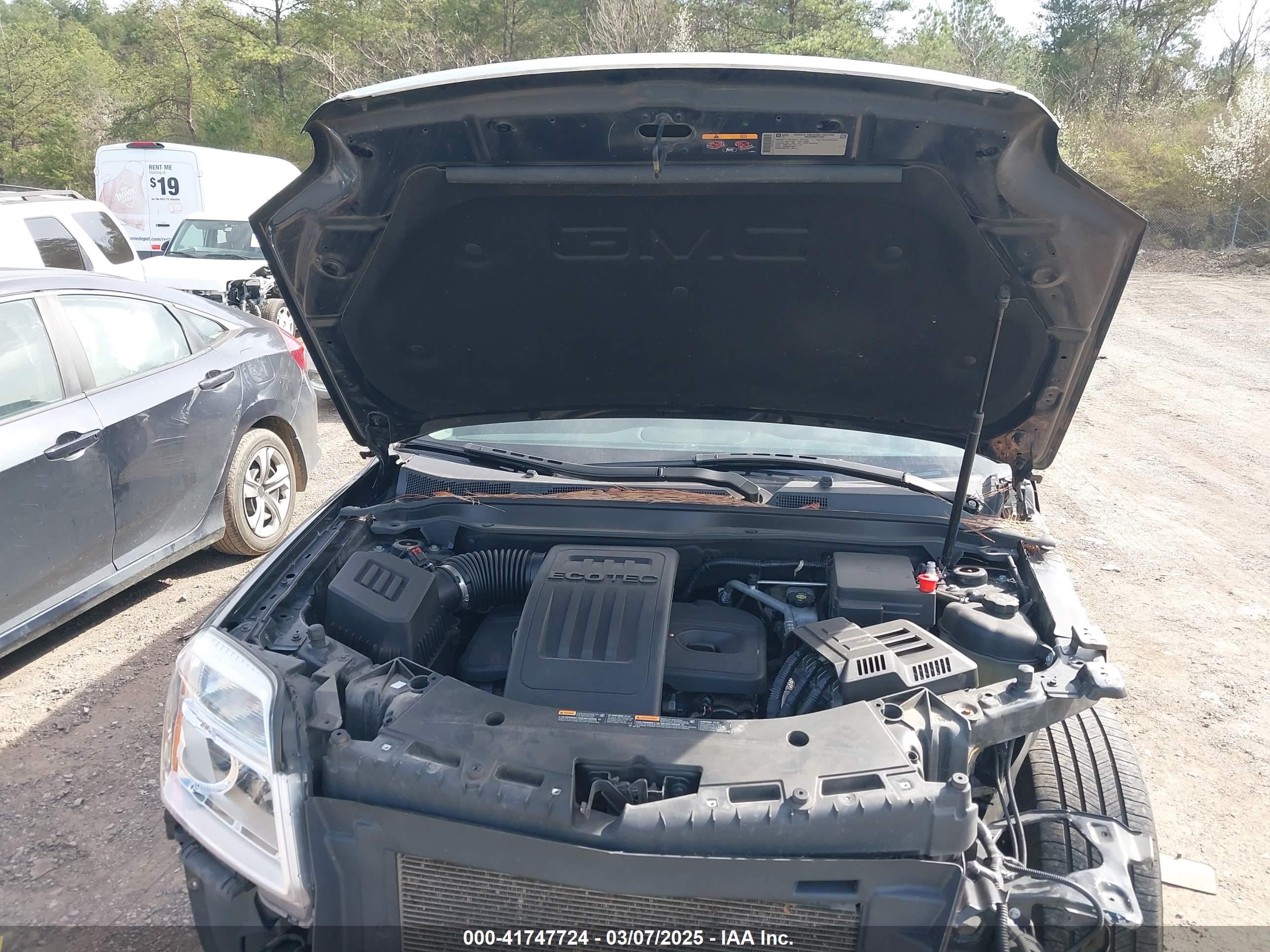 GMC TERRAIN image 10