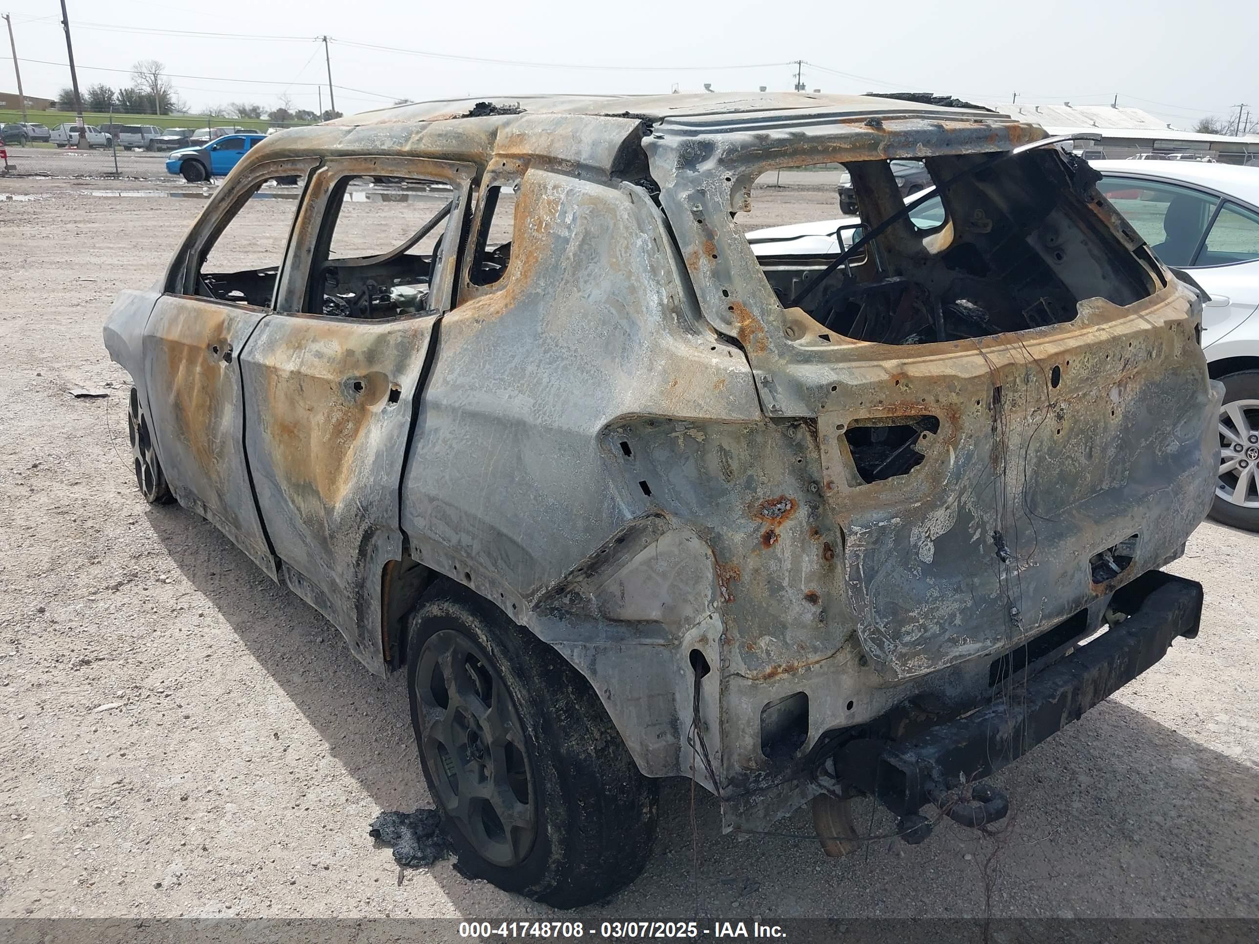 JEEP COMPASS image 3