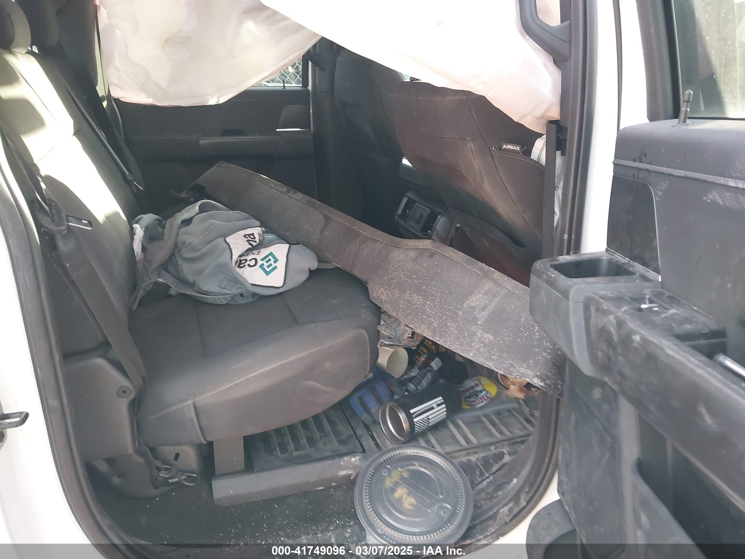 FORD F-150 image 8