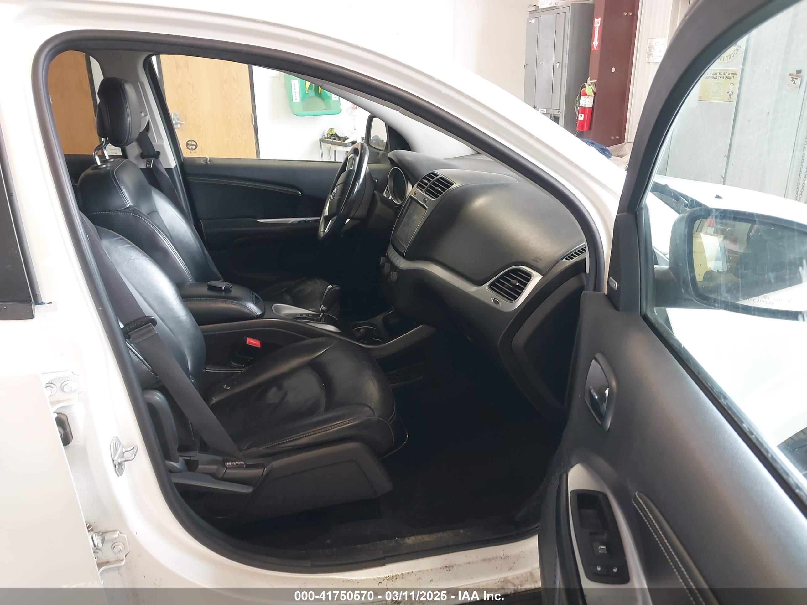 DODGE JOURNEY image 5