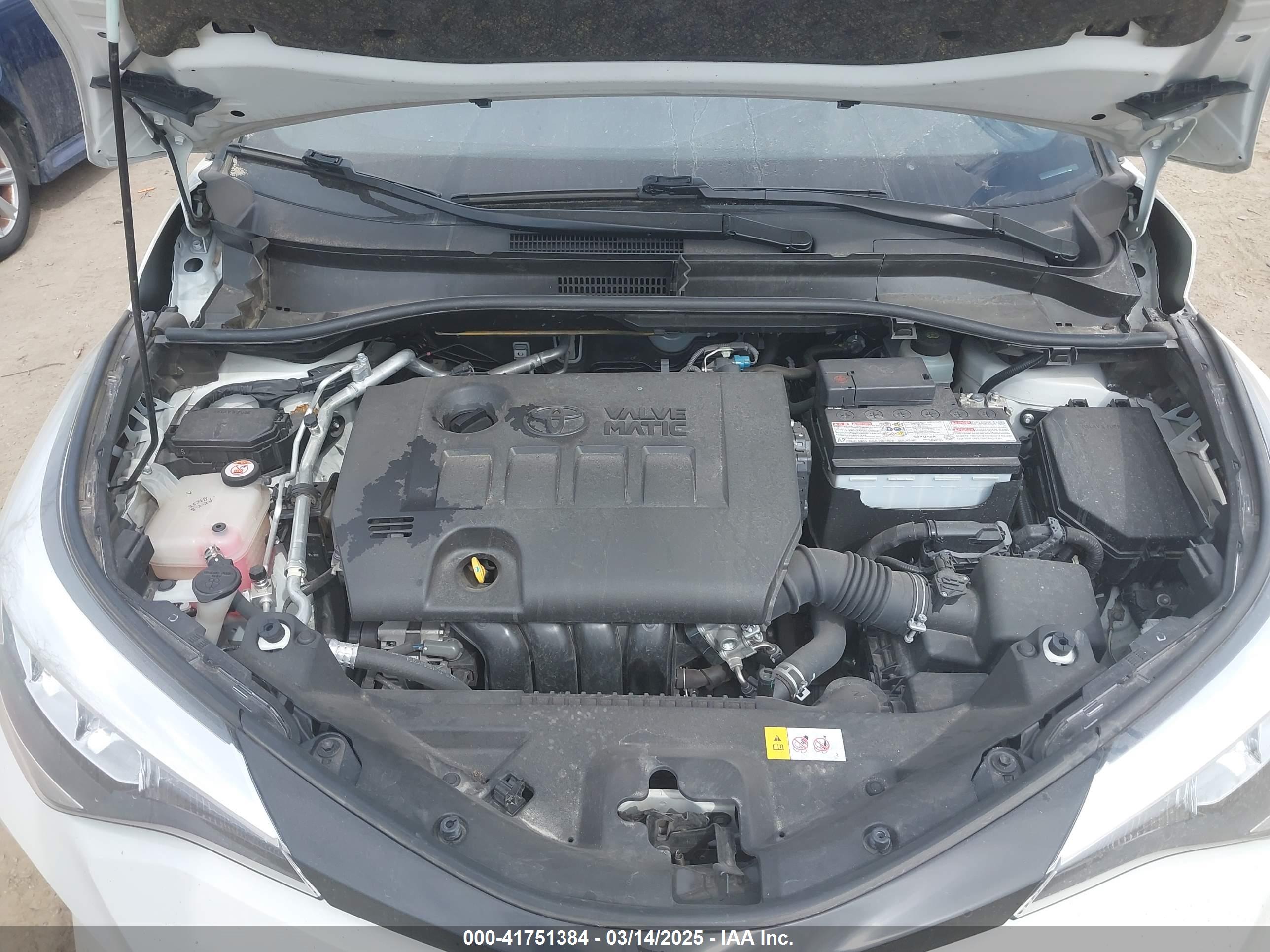 TOYOTA C-HR image 10