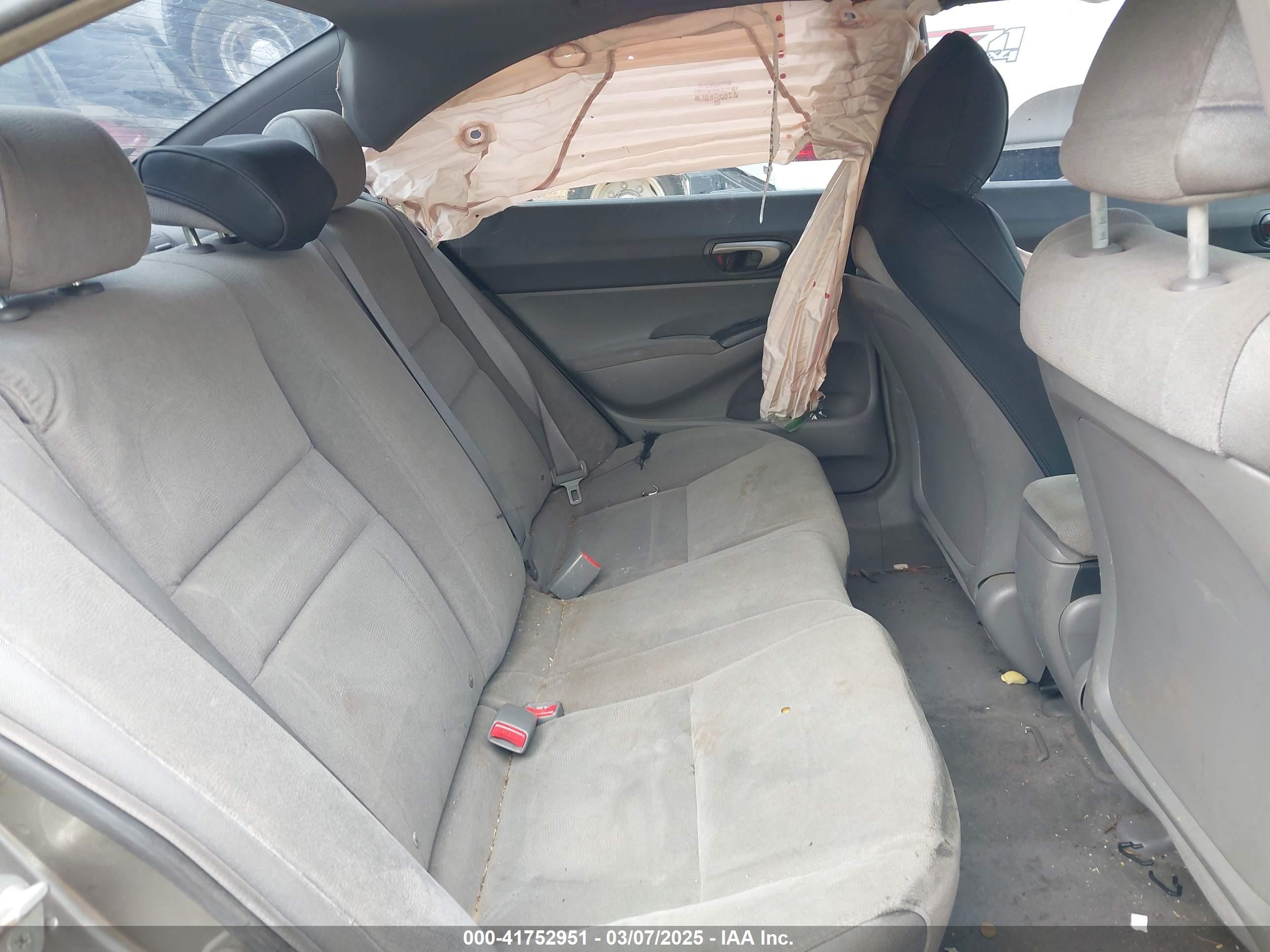 HONDA CIVIC image 8