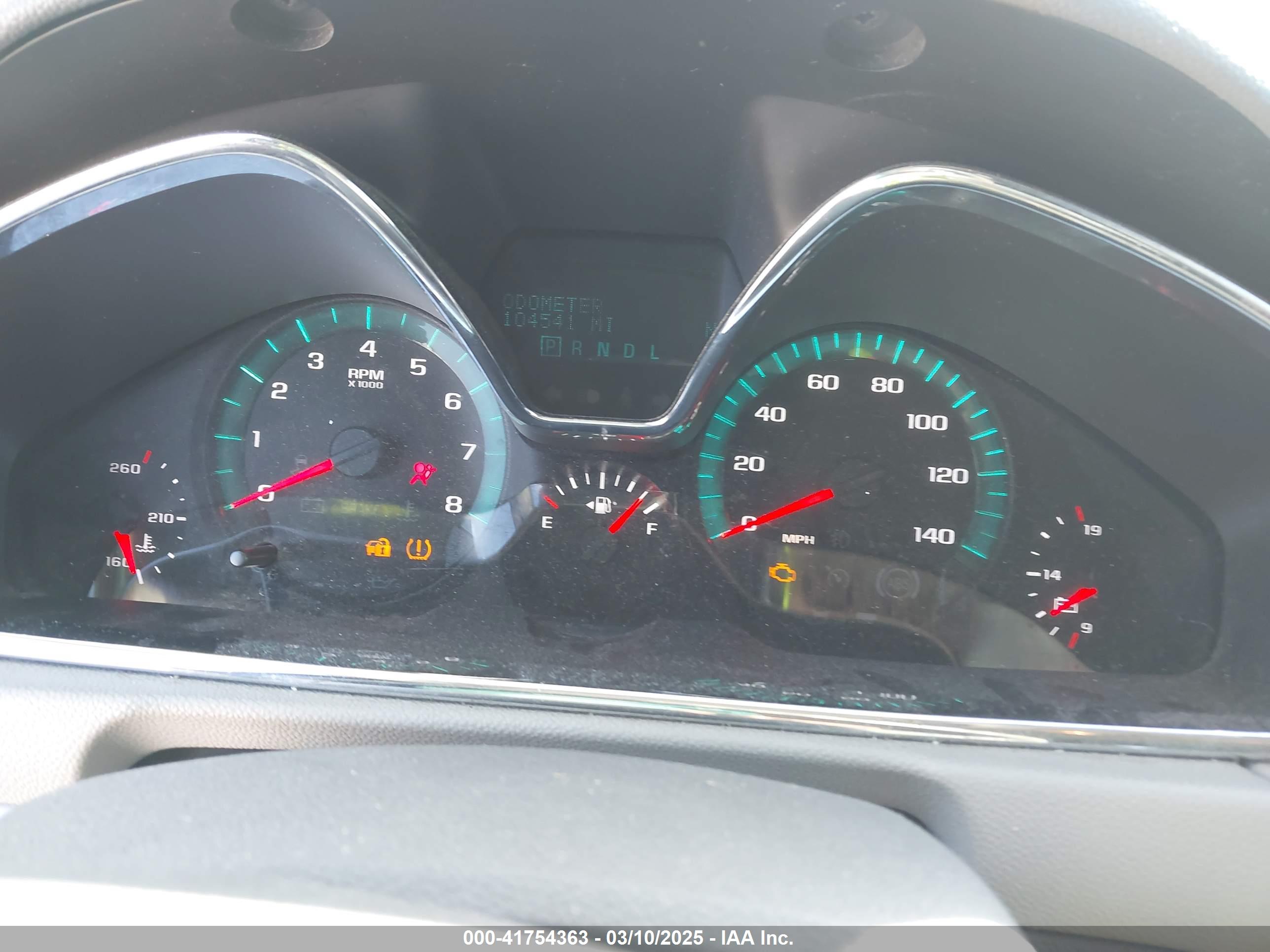 CHEVROLET TRAVERSE image 7