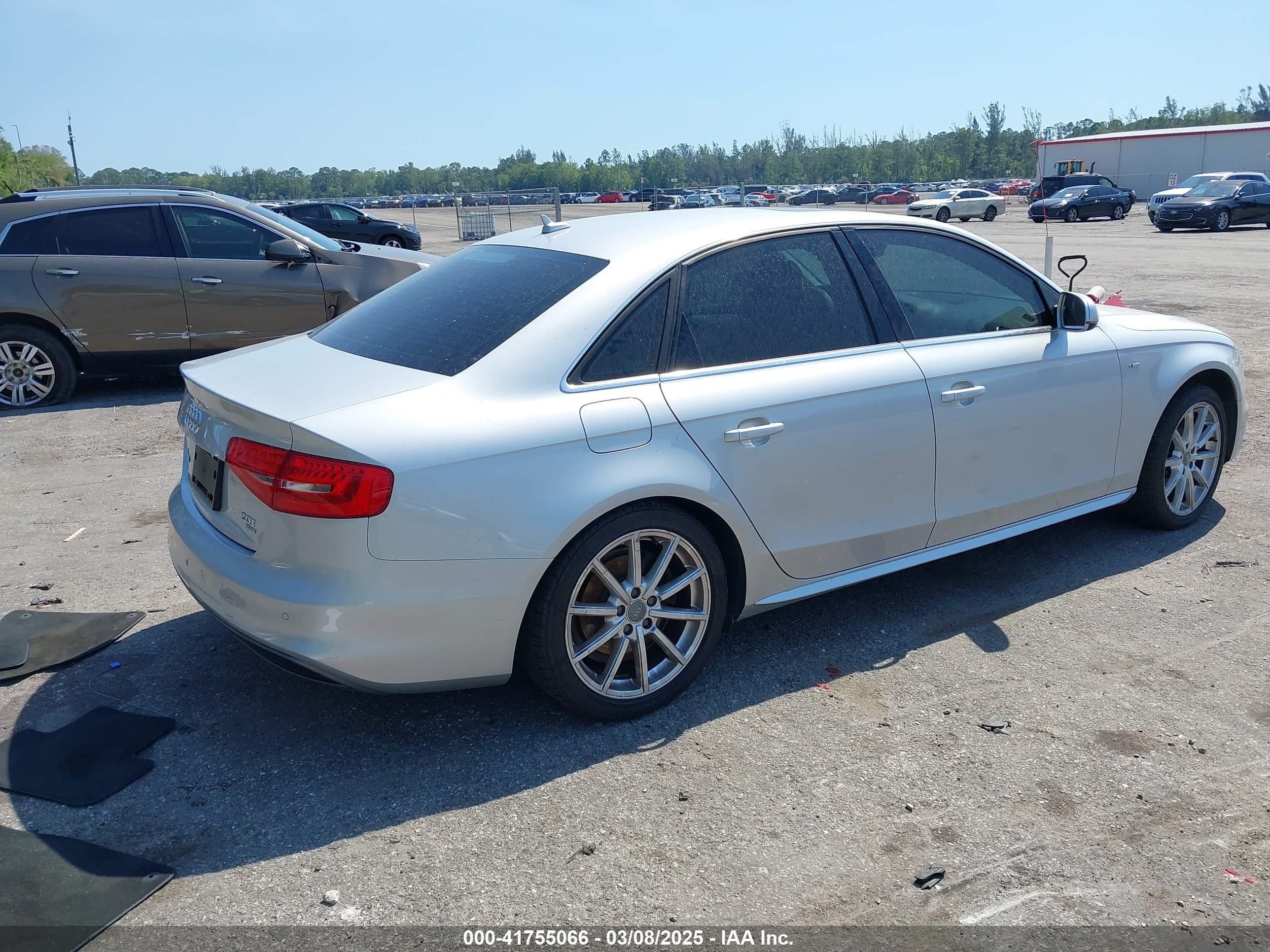 AUDI A4 image 4