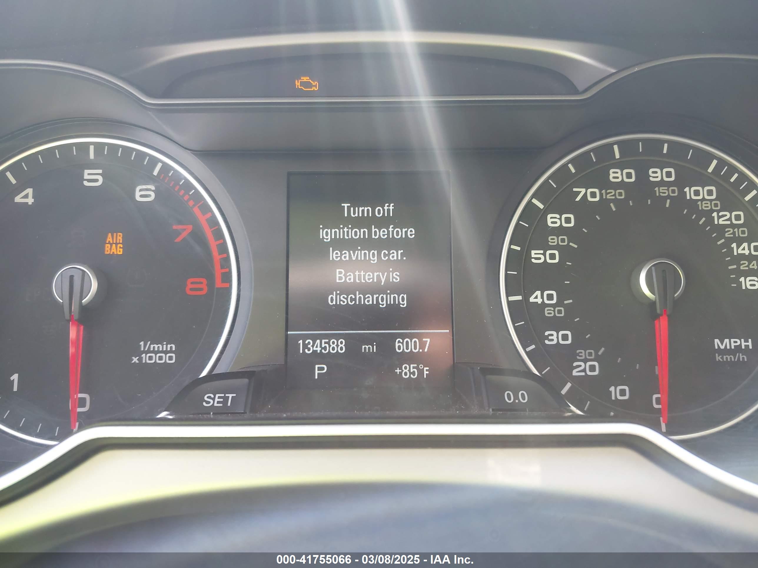 AUDI A4 image 7