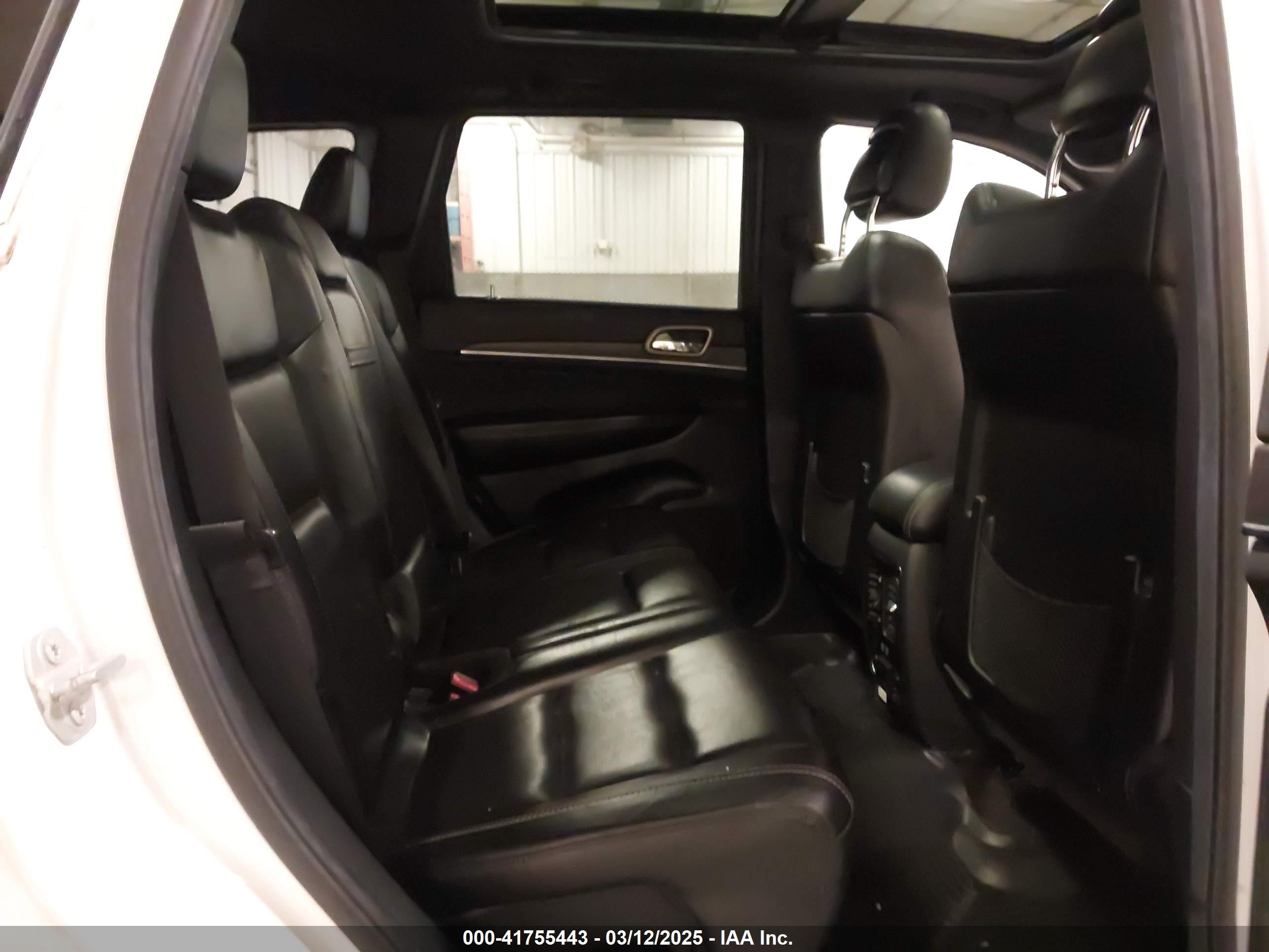 JEEP GRAND image 8