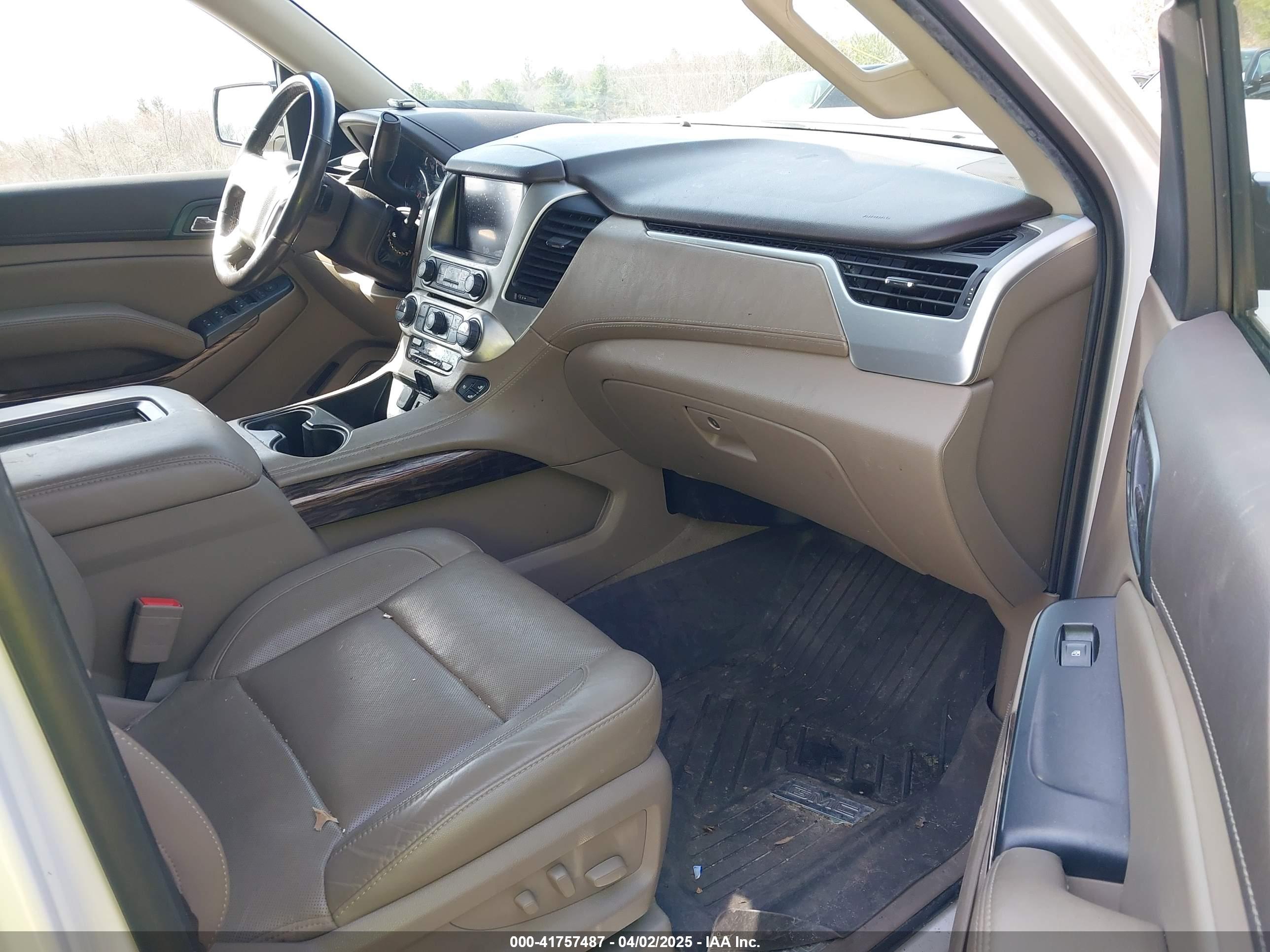 GMC YUKON image 5