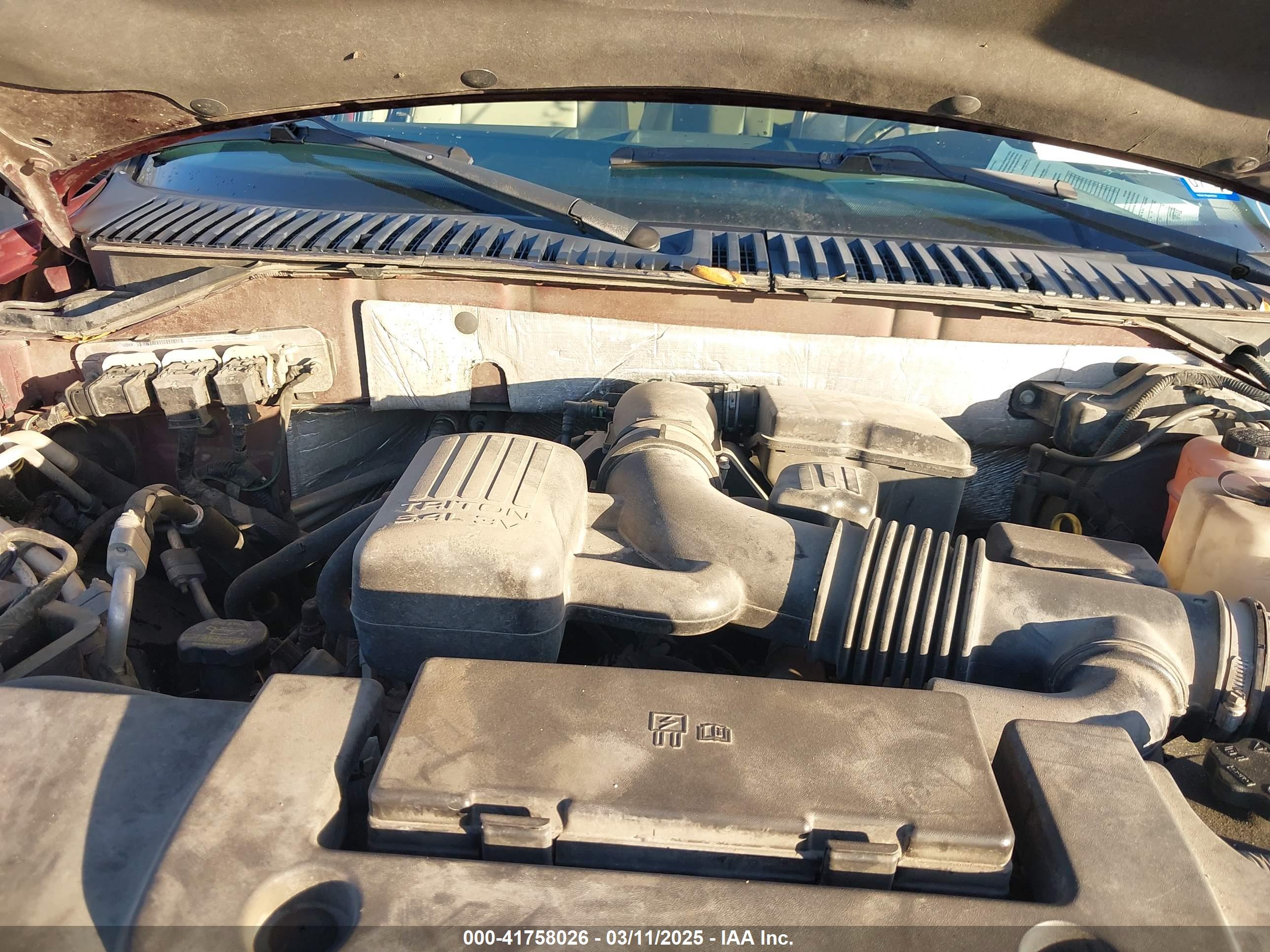 FORD EXPEDITION image 10